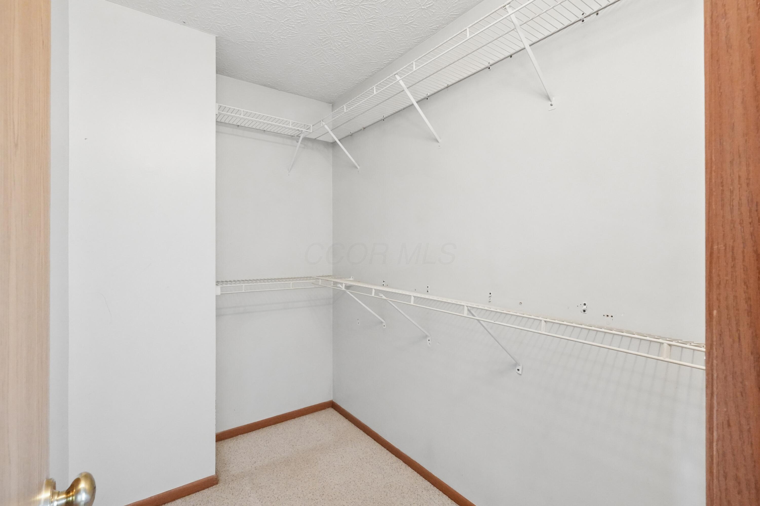 7468 Brown Deer Drive Property Photo 20