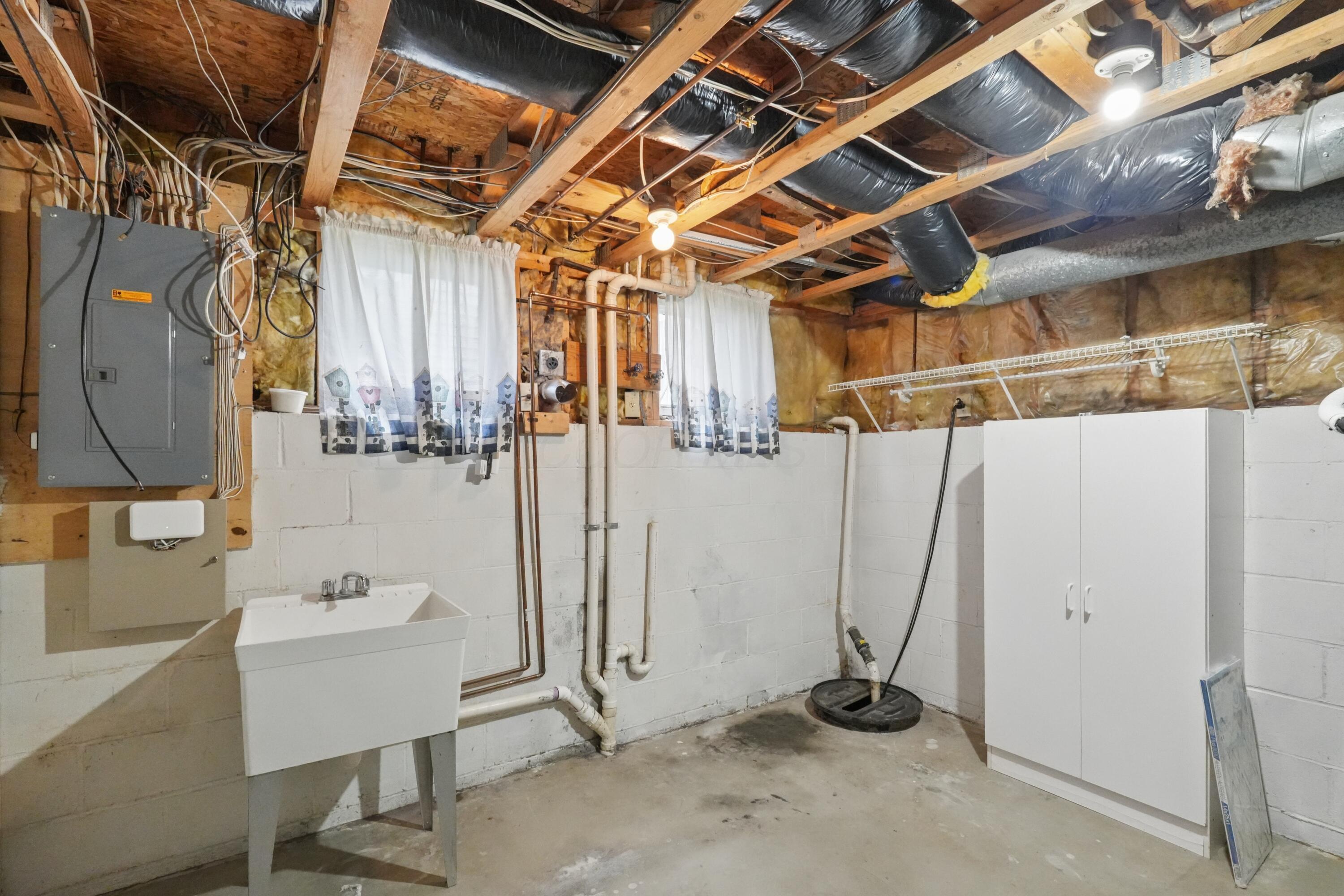 7468 Brown Deer Drive Property Photo 29
