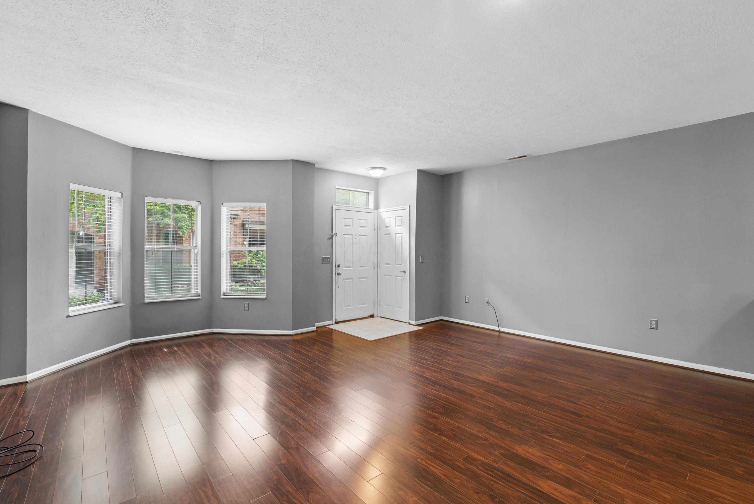 47 Victorian Gate Way Property Photo 7