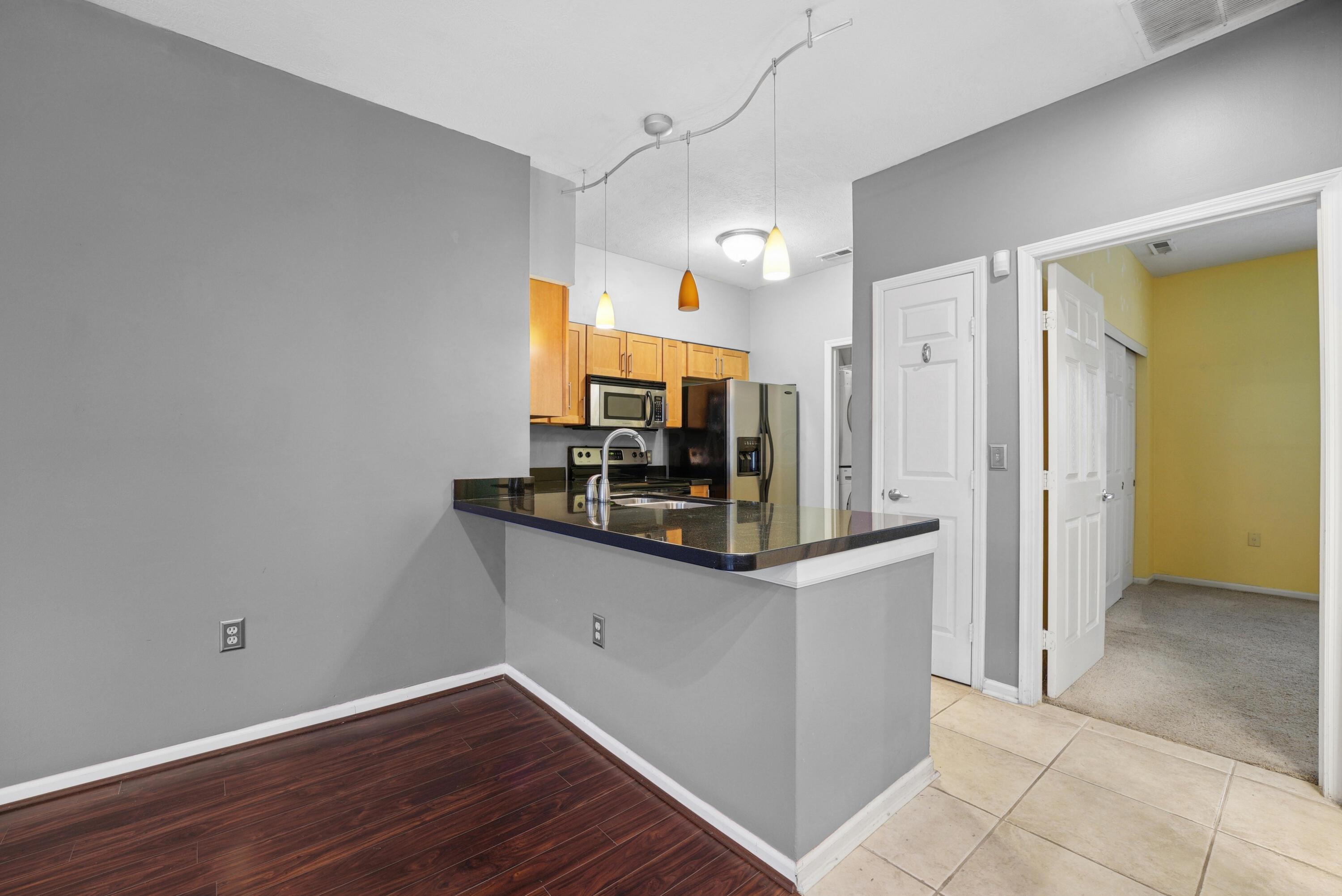 47 Victorian Gate Way Property Photo 9