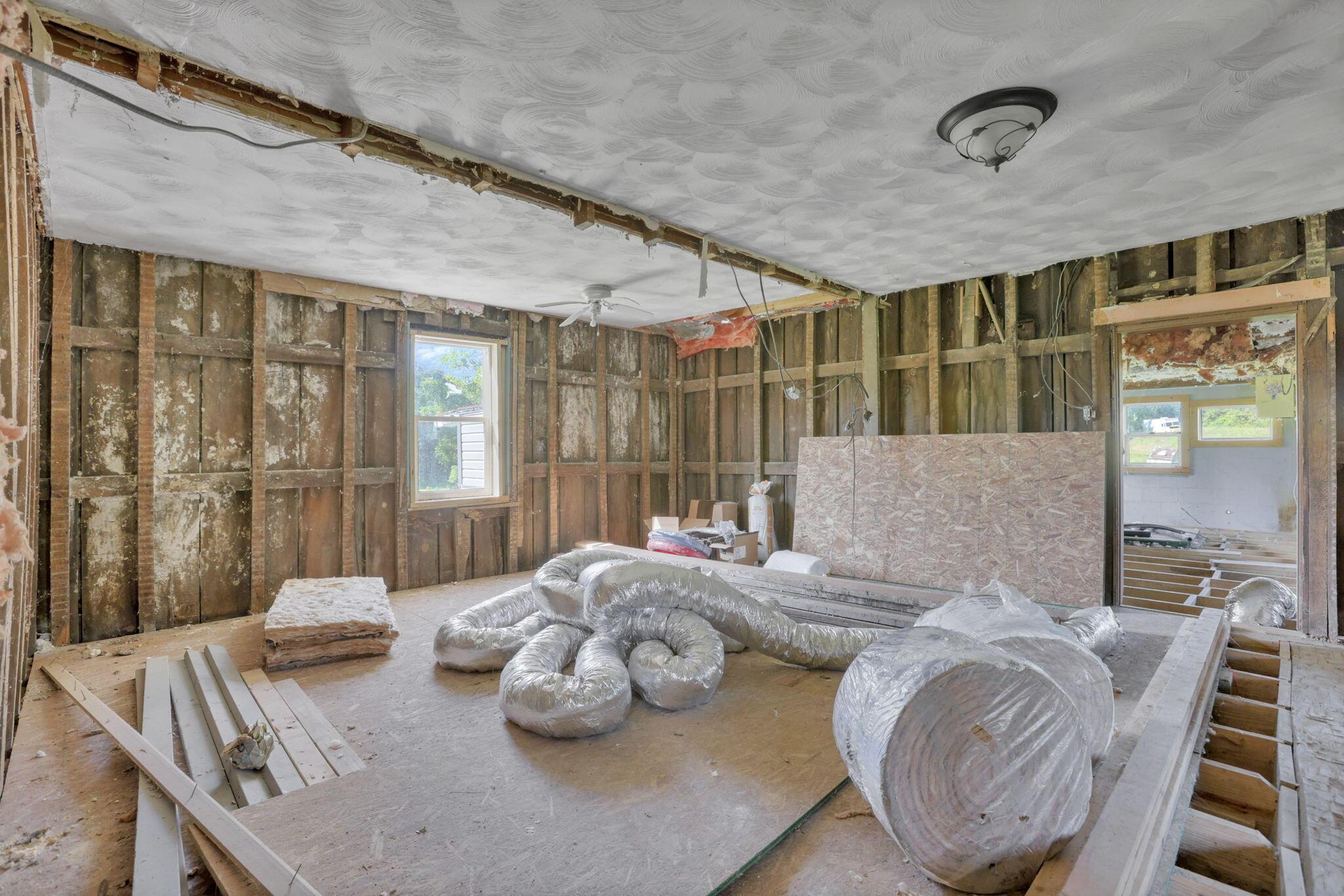 16451 Cox Road Property Photo 4
