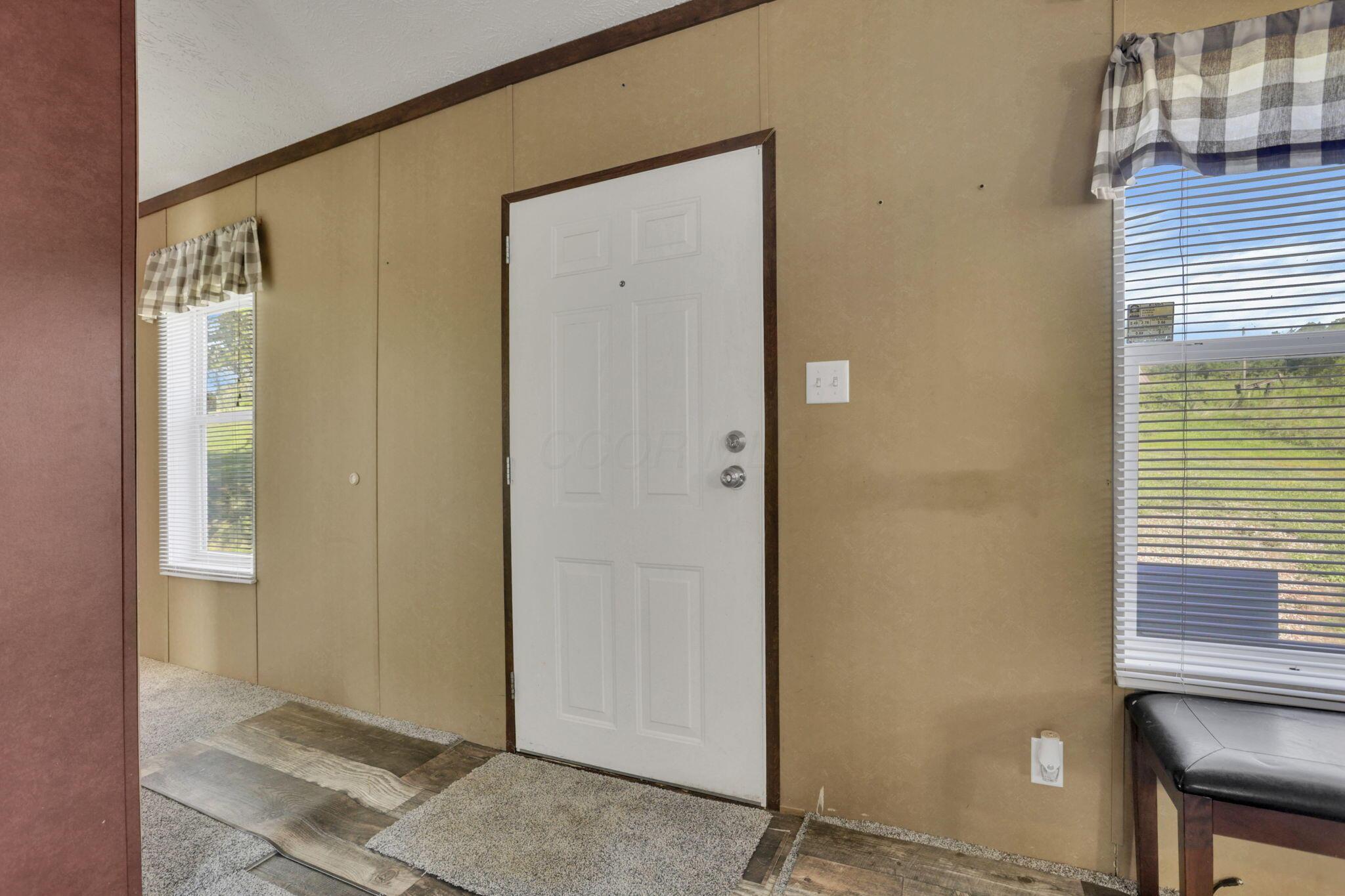 16451 Cox Road Property Photo 12