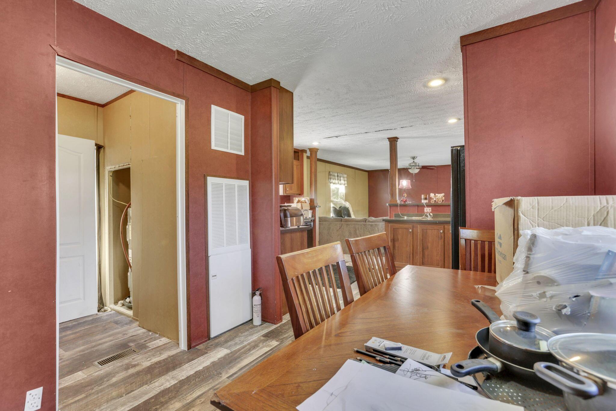 16451 Cox Road Property Photo 21