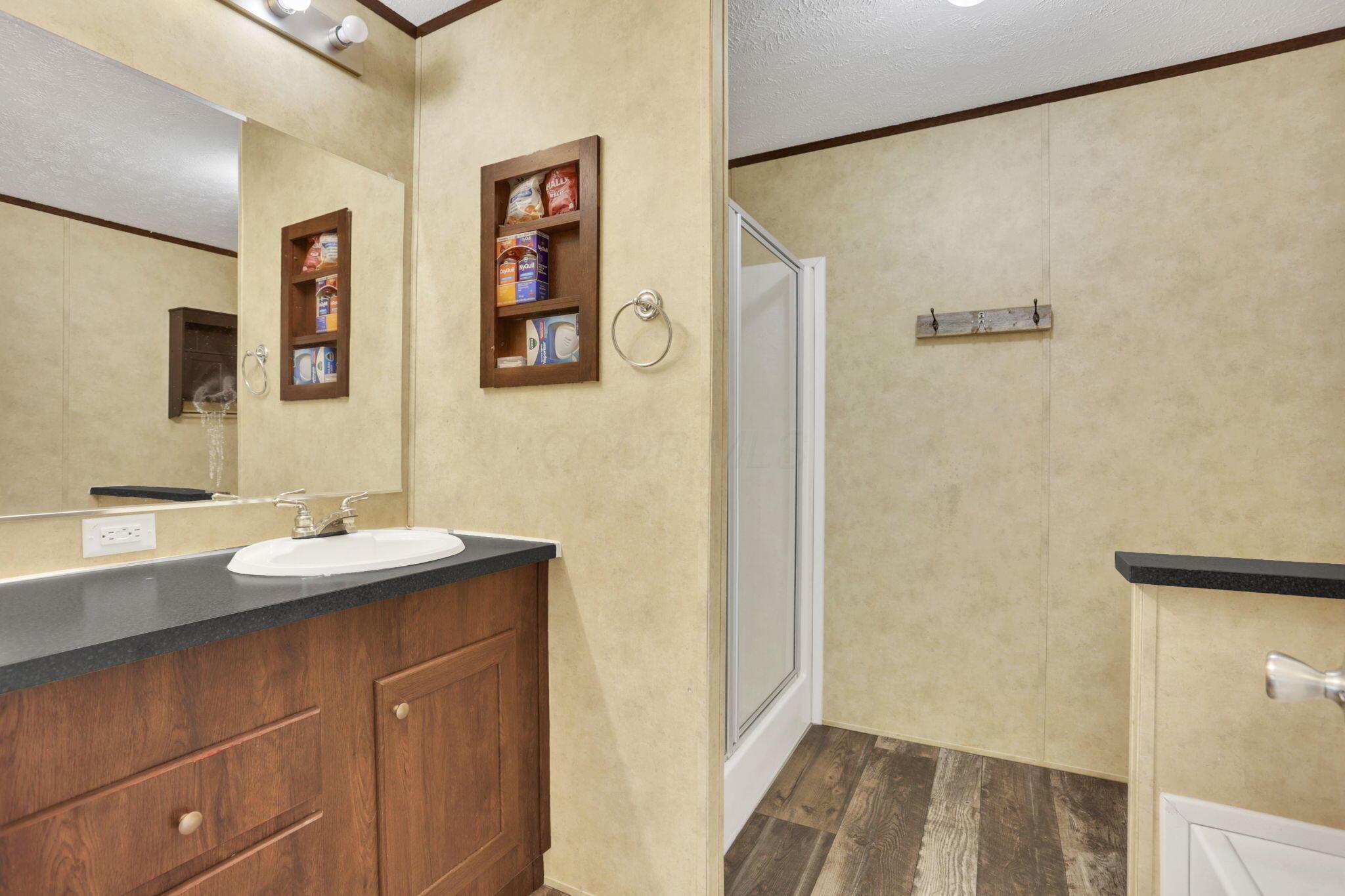 16451 Cox Road Property Photo 23