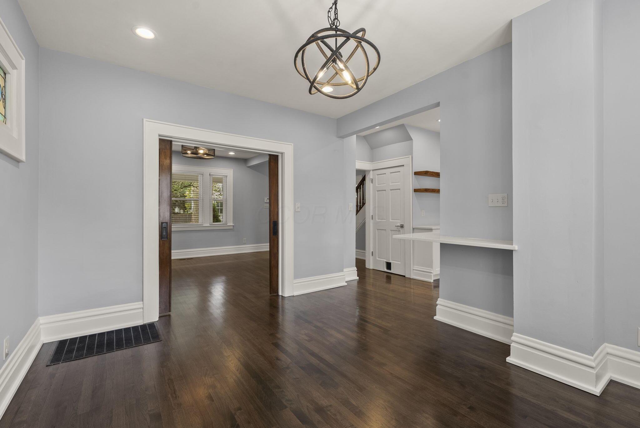 259 E Mithoff Street Property Photo 7