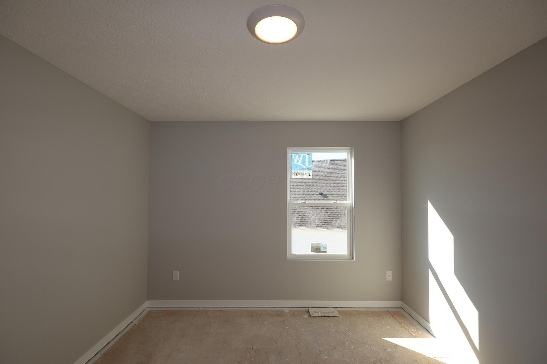 5900 Creekview Drive Property Photo 15