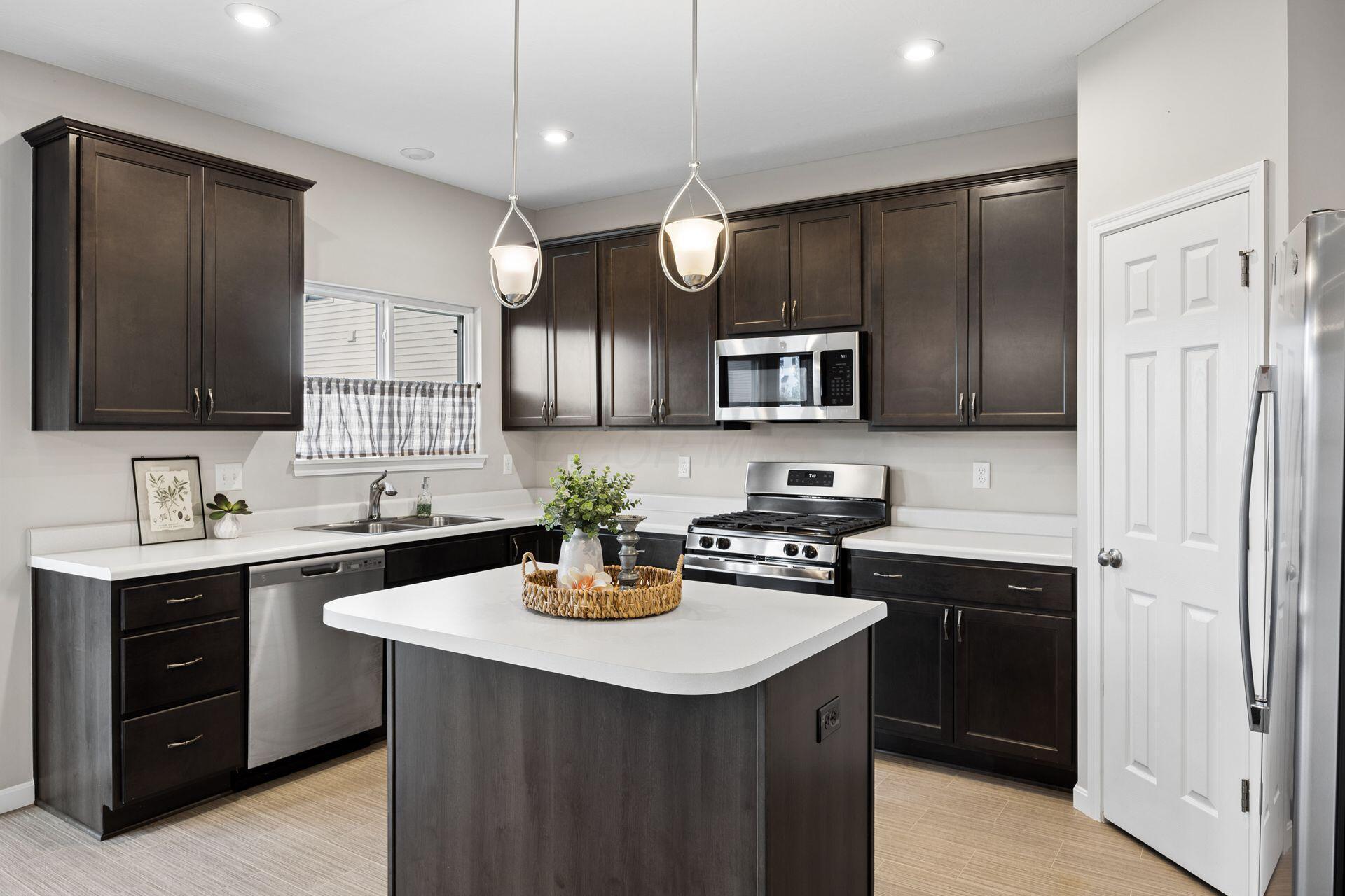 156 Heron Avenue Property Photo 1