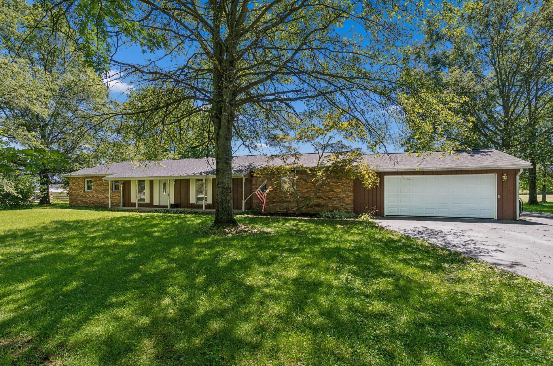 4143 Zuber Road Property Photo 3