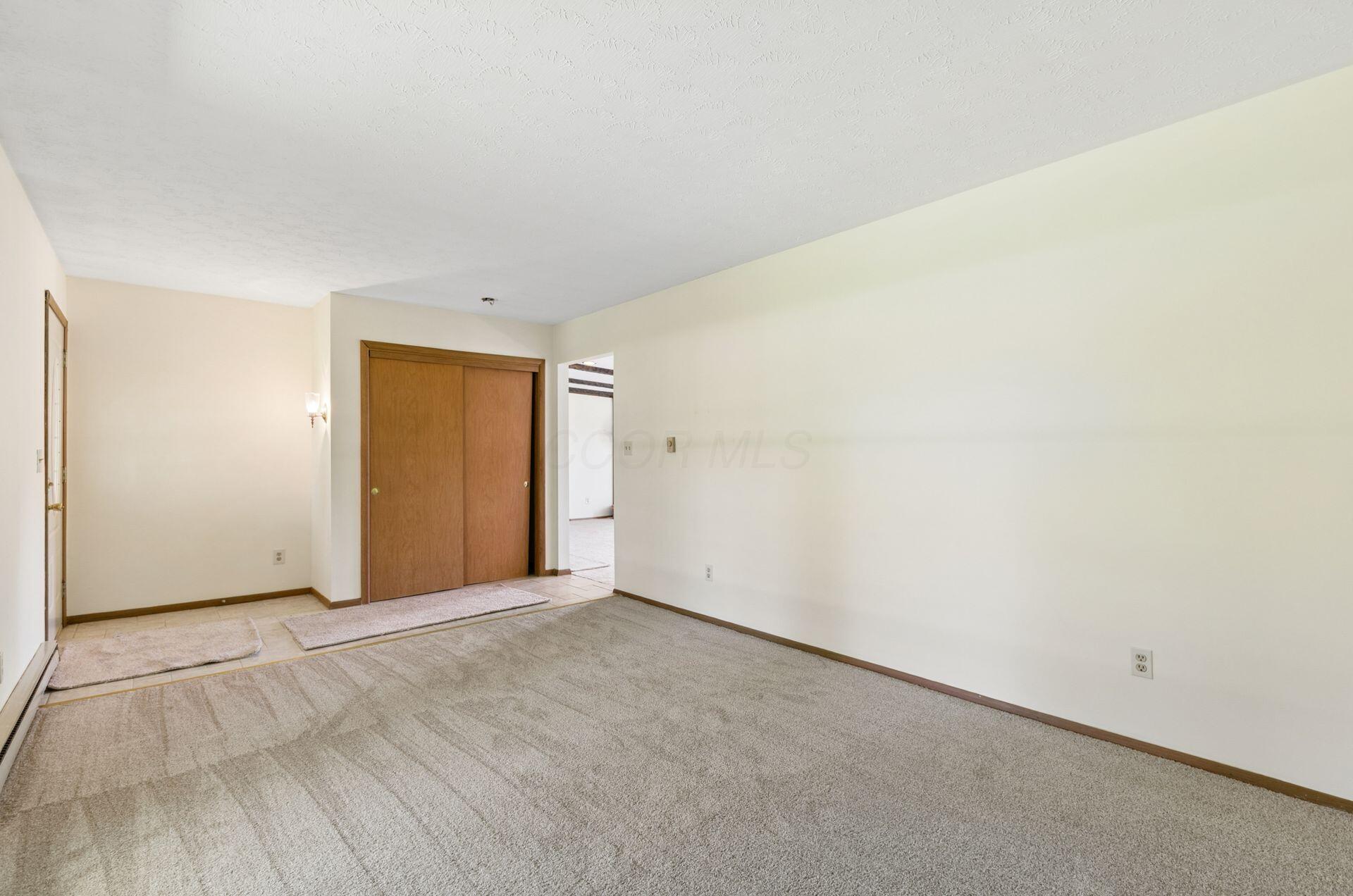 4143 Zuber Road Property Photo 5