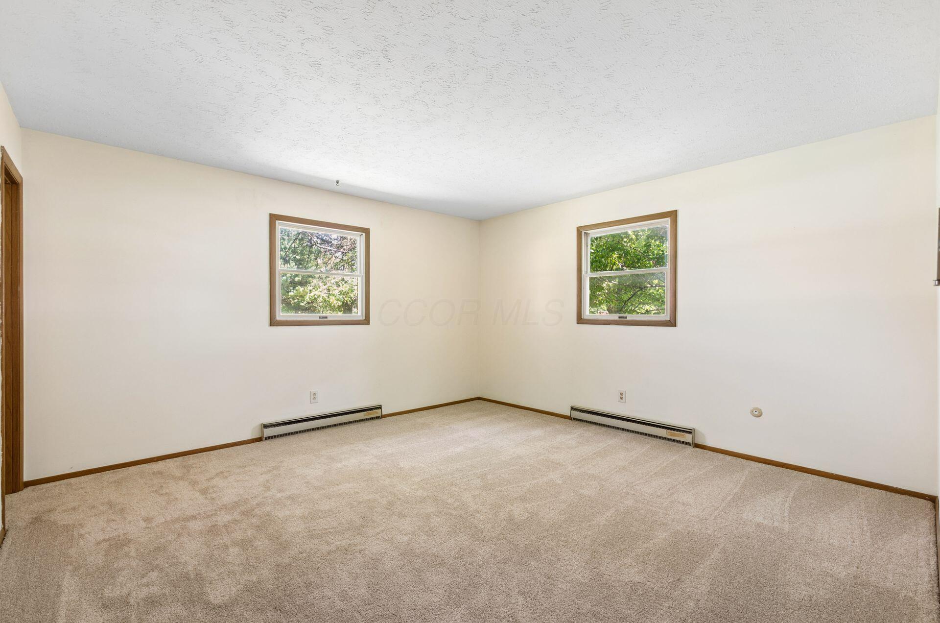 4143 Zuber Road Property Photo 21