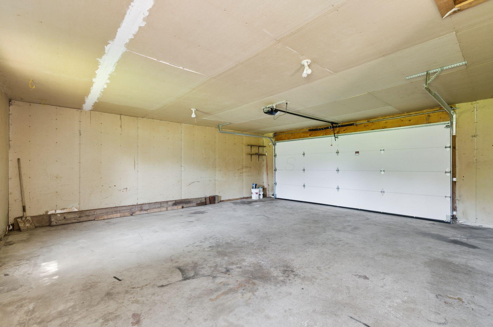 4143 Zuber Road Property Photo 24