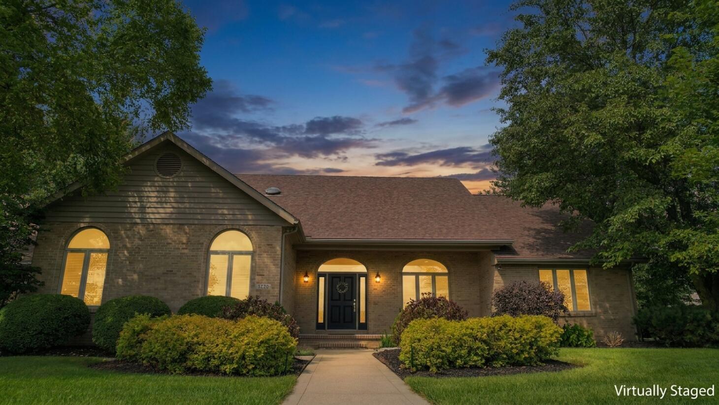 1225 Lakeview Property Photo 2