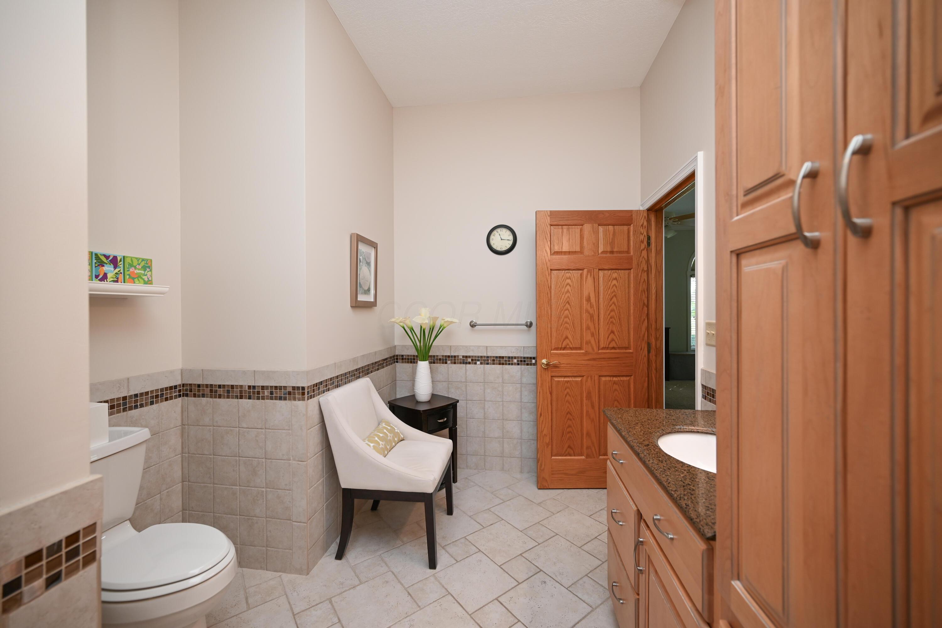 1225 Lakeview Property Photo 20
