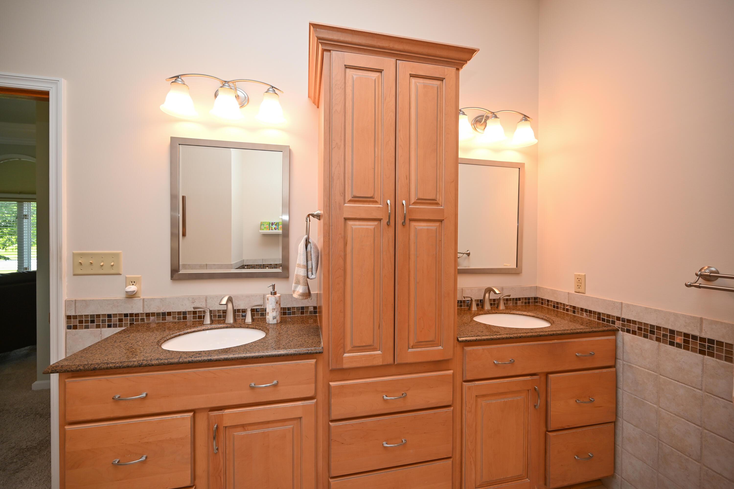 1225 Lakeview Property Photo 22