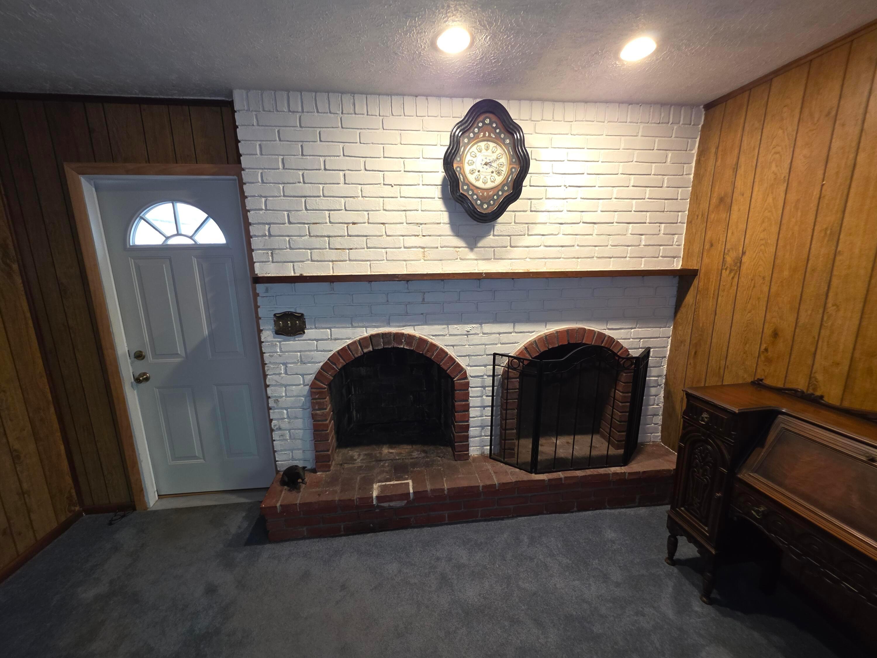 392 Twitchell Road Property Photo 6