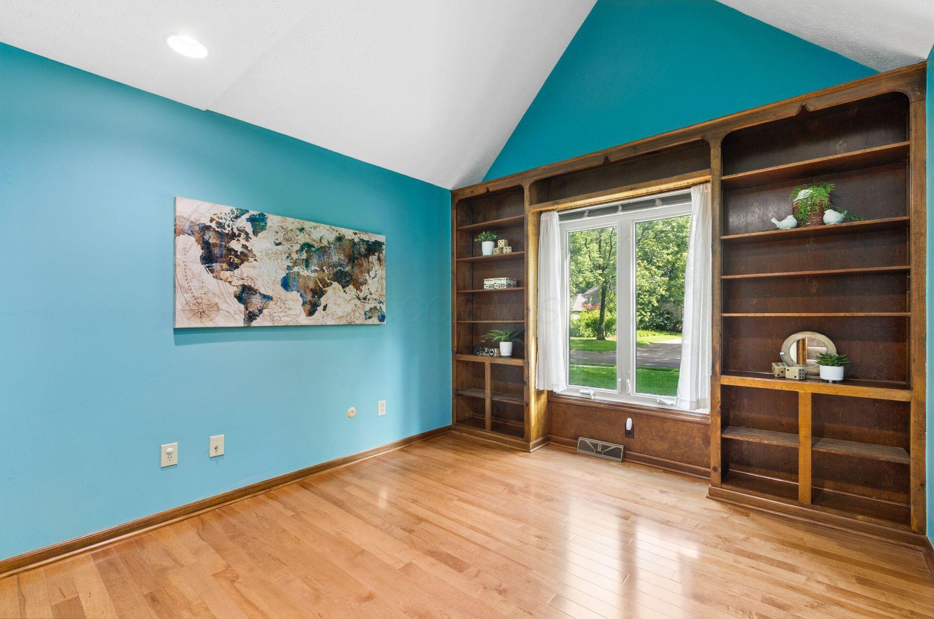 1146 Woodman Drive Property Photo 15