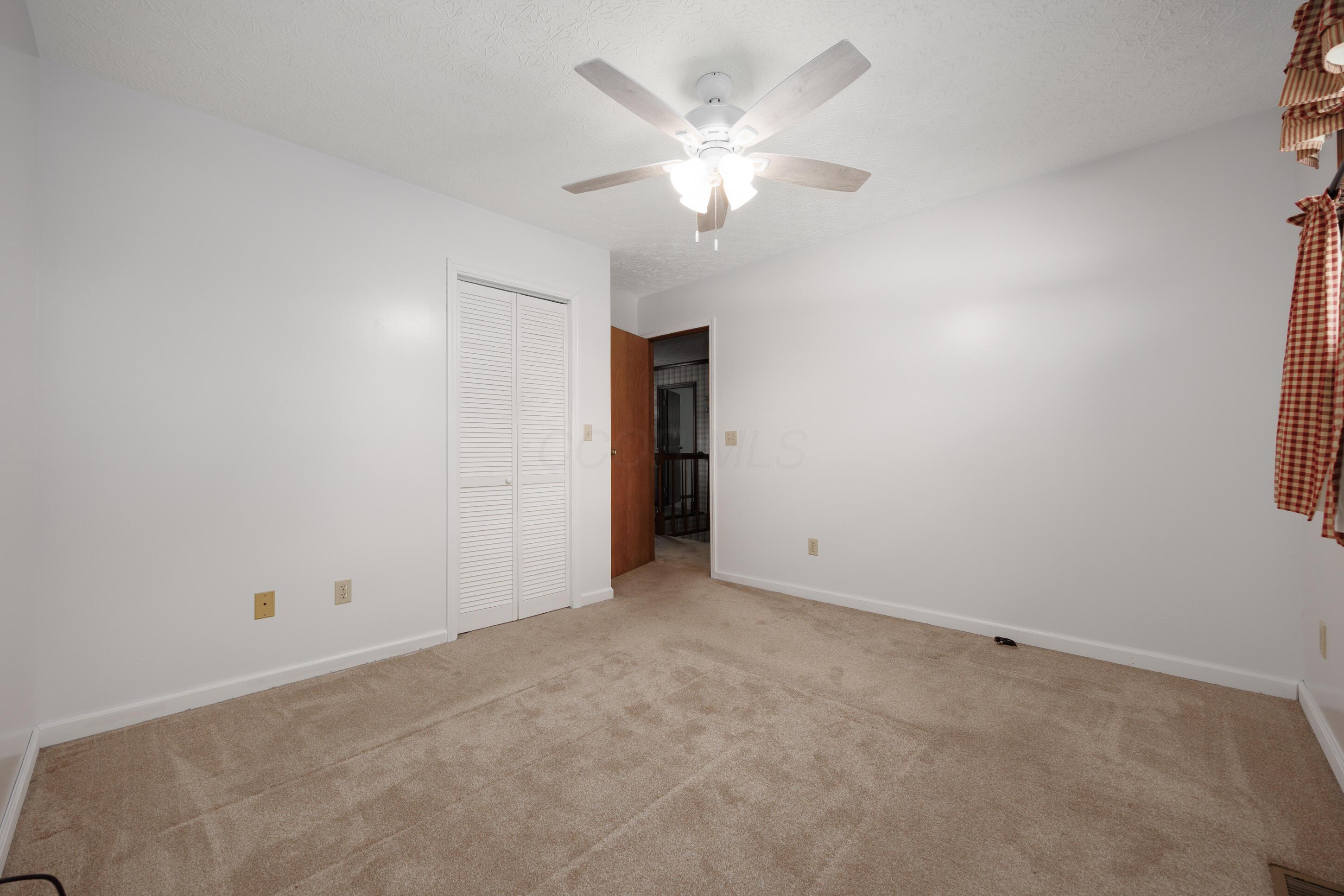 580 W Main Street W Property Photo 37
