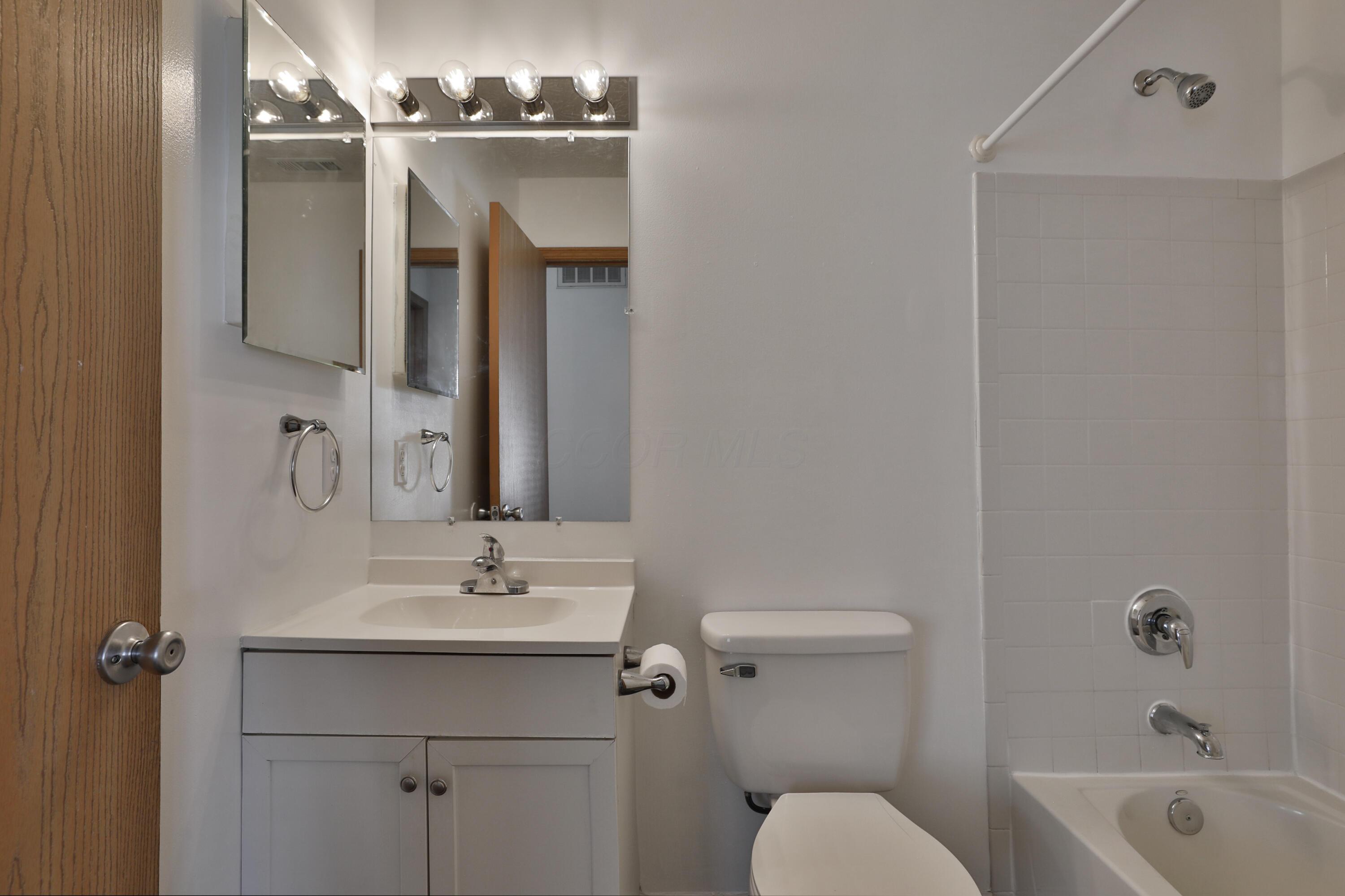 2710 Patrick Henry Avenue Property Photo 14