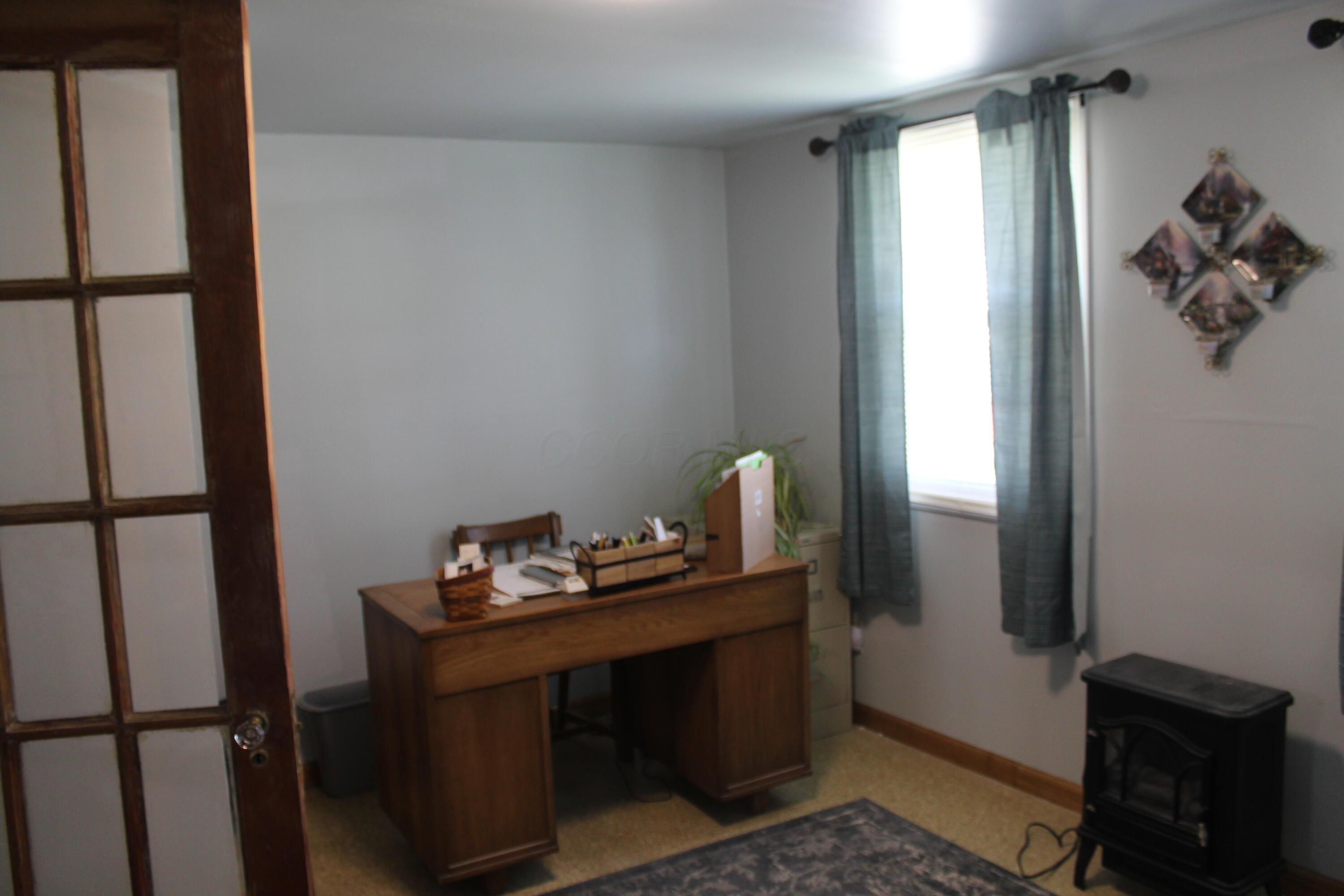 539 Universal Avenue Property Photo 3