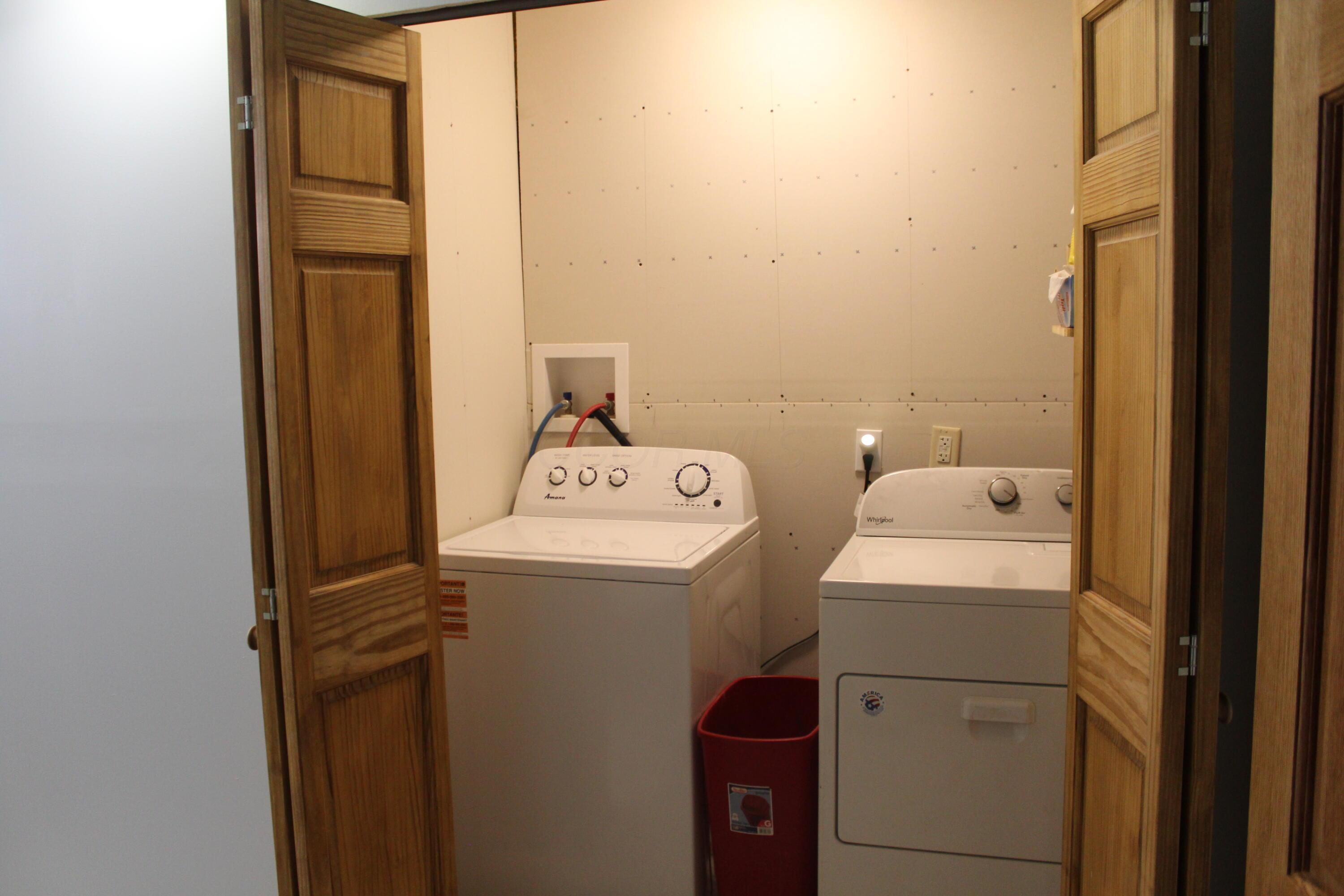 539 Universal Avenue Property Photo 16