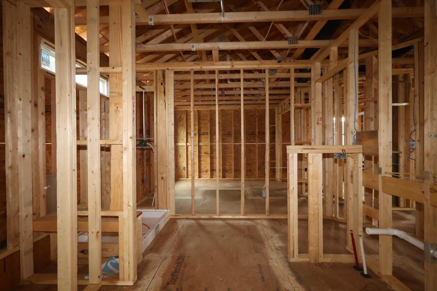 429 Pioneer Way Property Photo 1