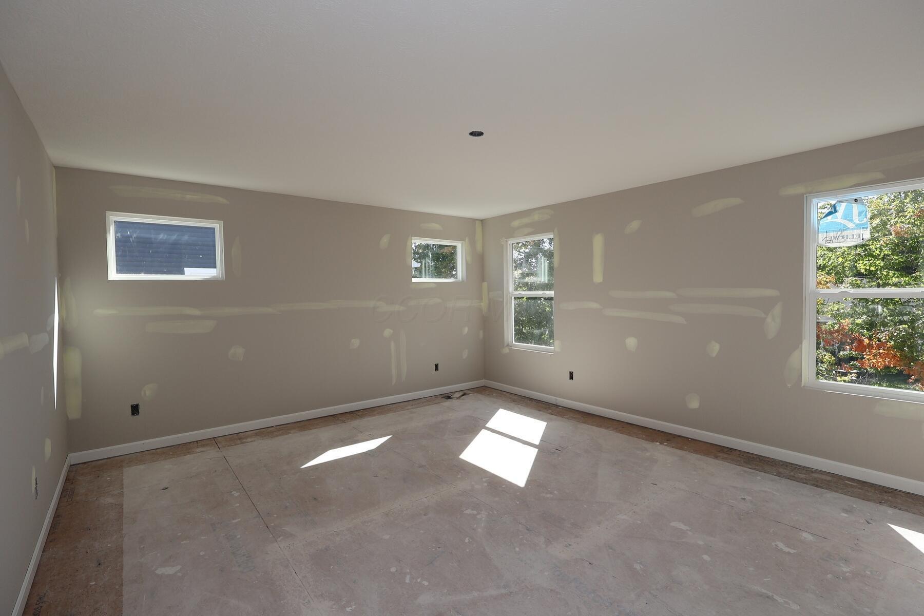 429 Pioneer Way Property Photo 13