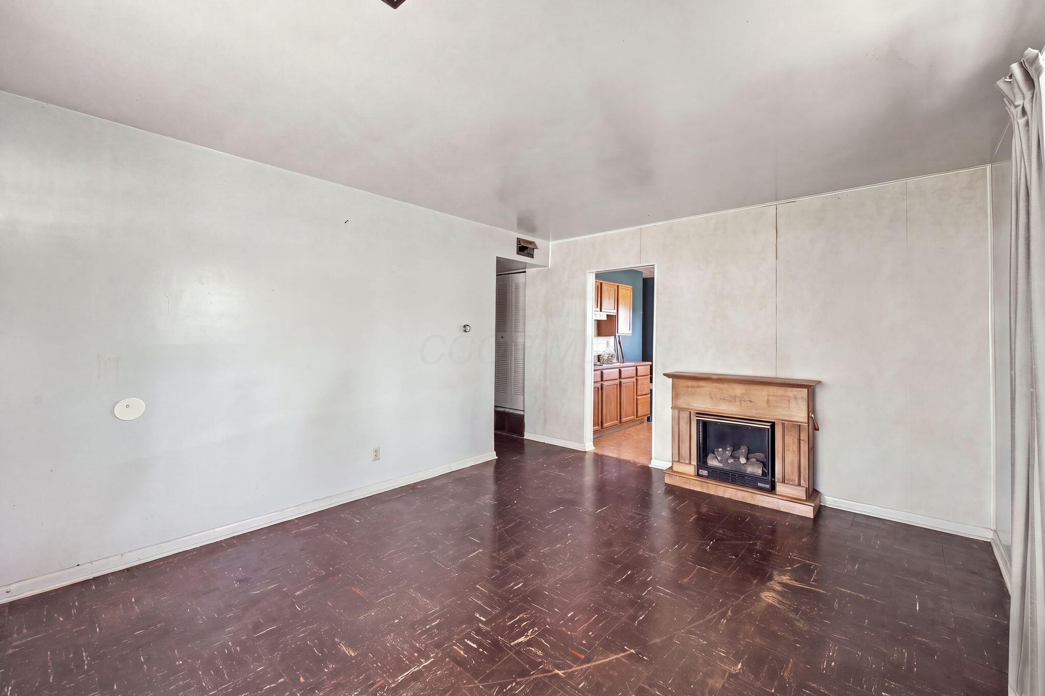863 Bruckner Road Property Photo 6