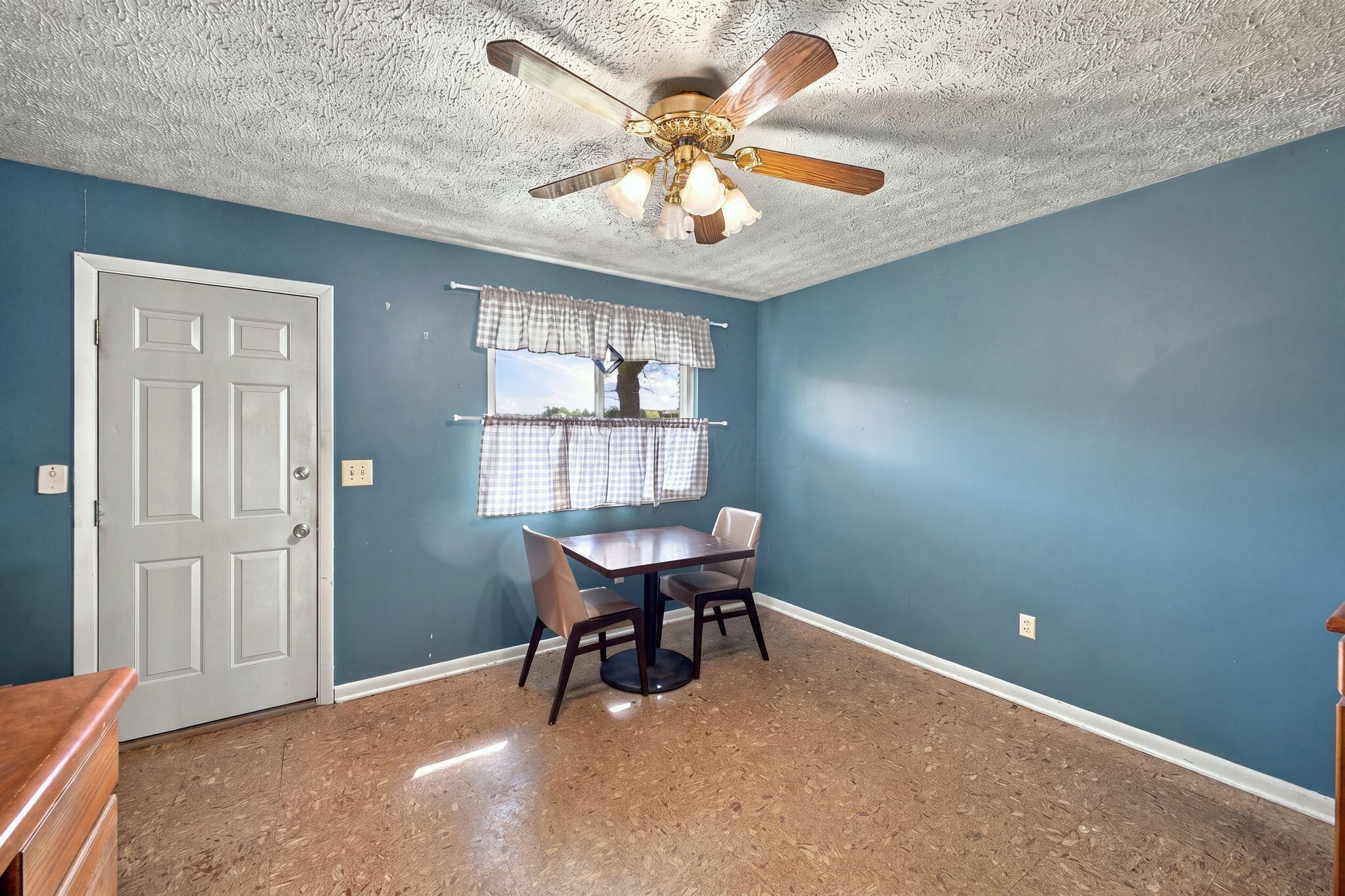 863 Bruckner Road Property Photo 8