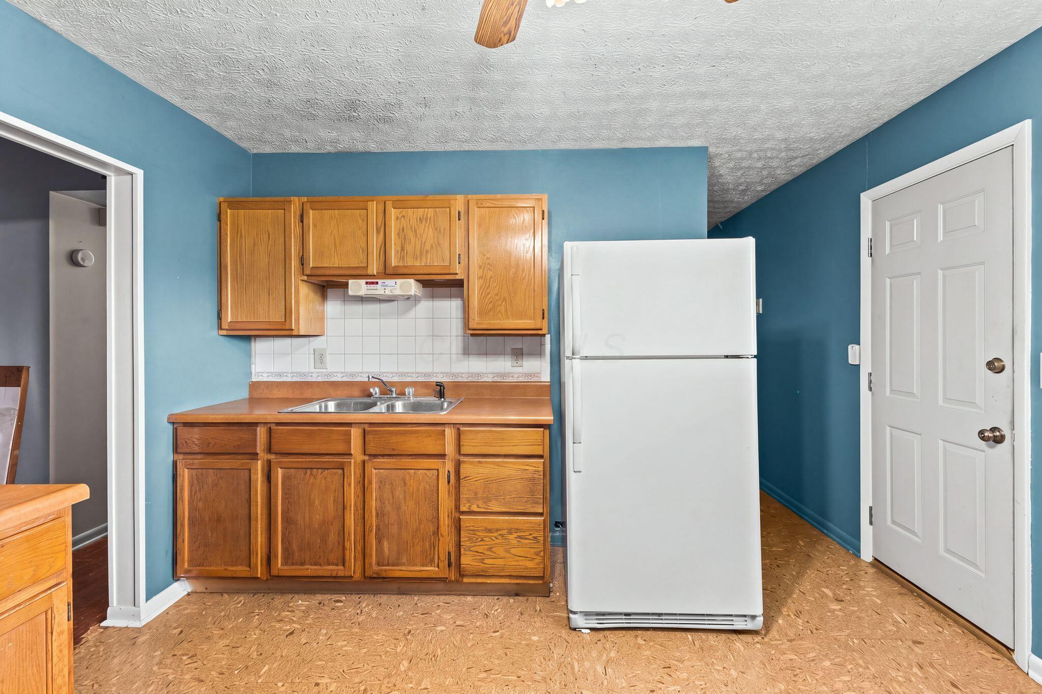 863 Bruckner Road Property Photo 11