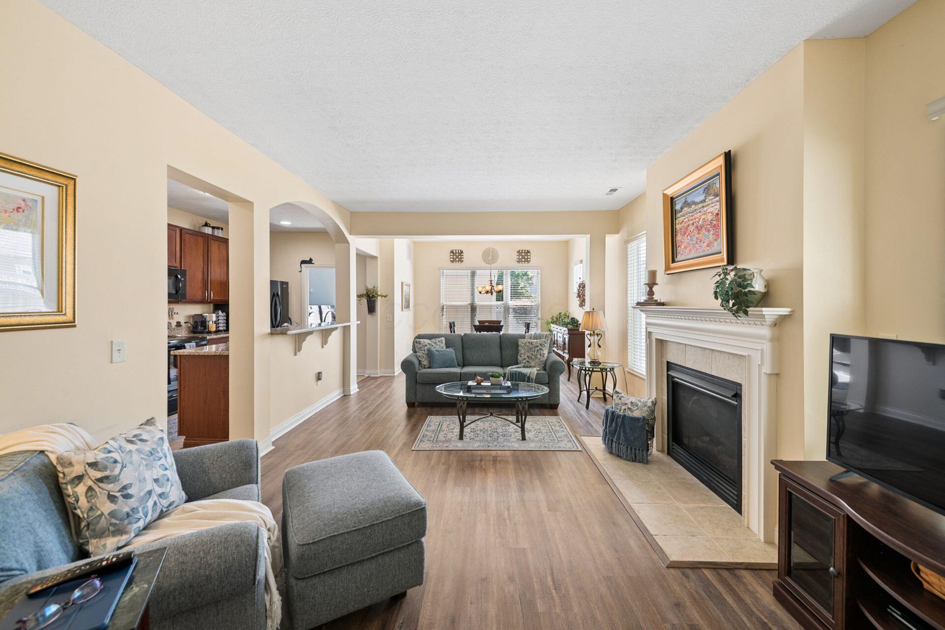 5573 Lantos Road Property Photo 4