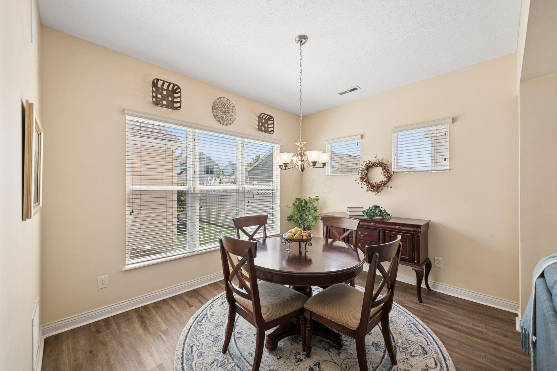 5573 Lantos Road Property Photo 6