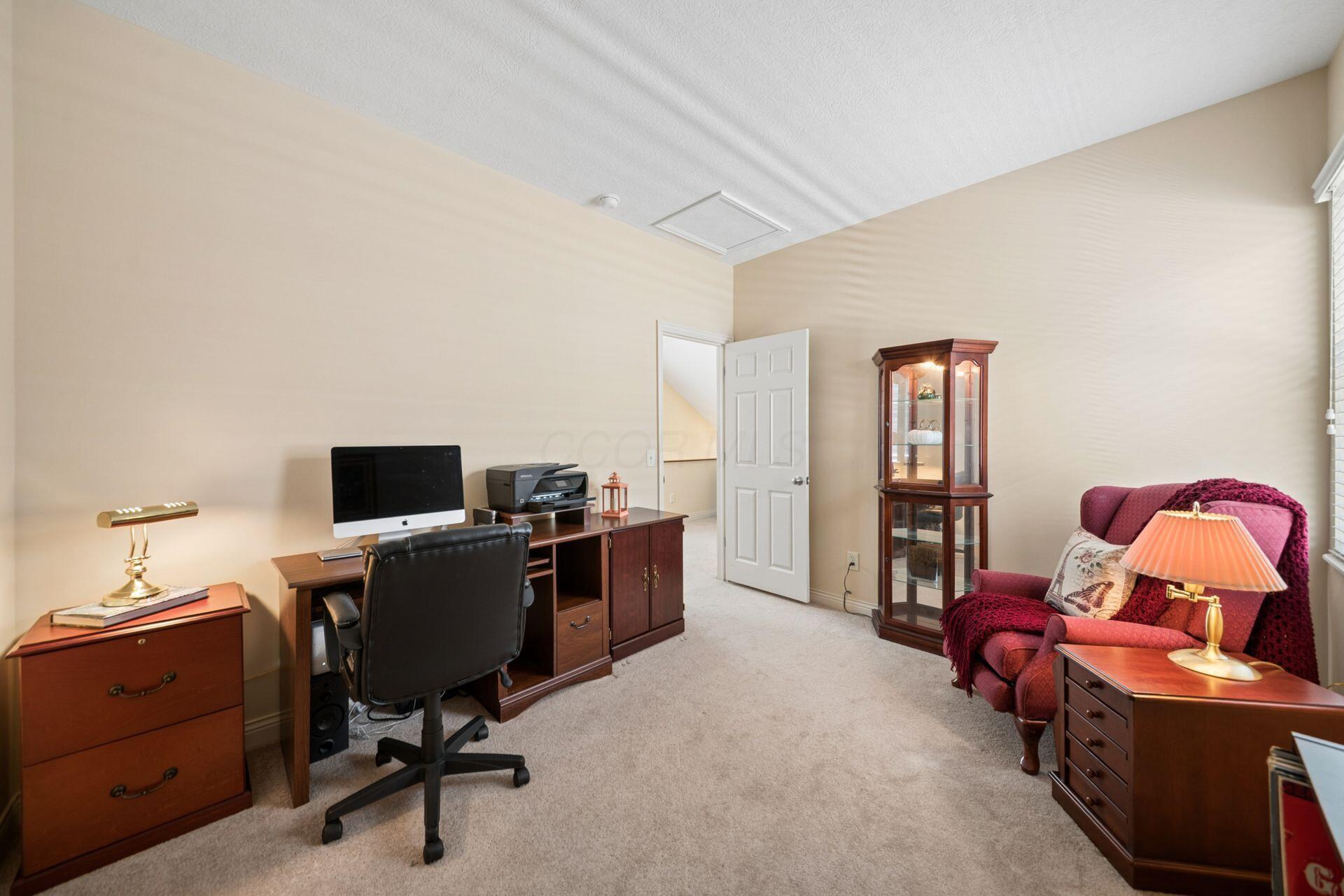 5573 Lantos Road Property Photo 18
