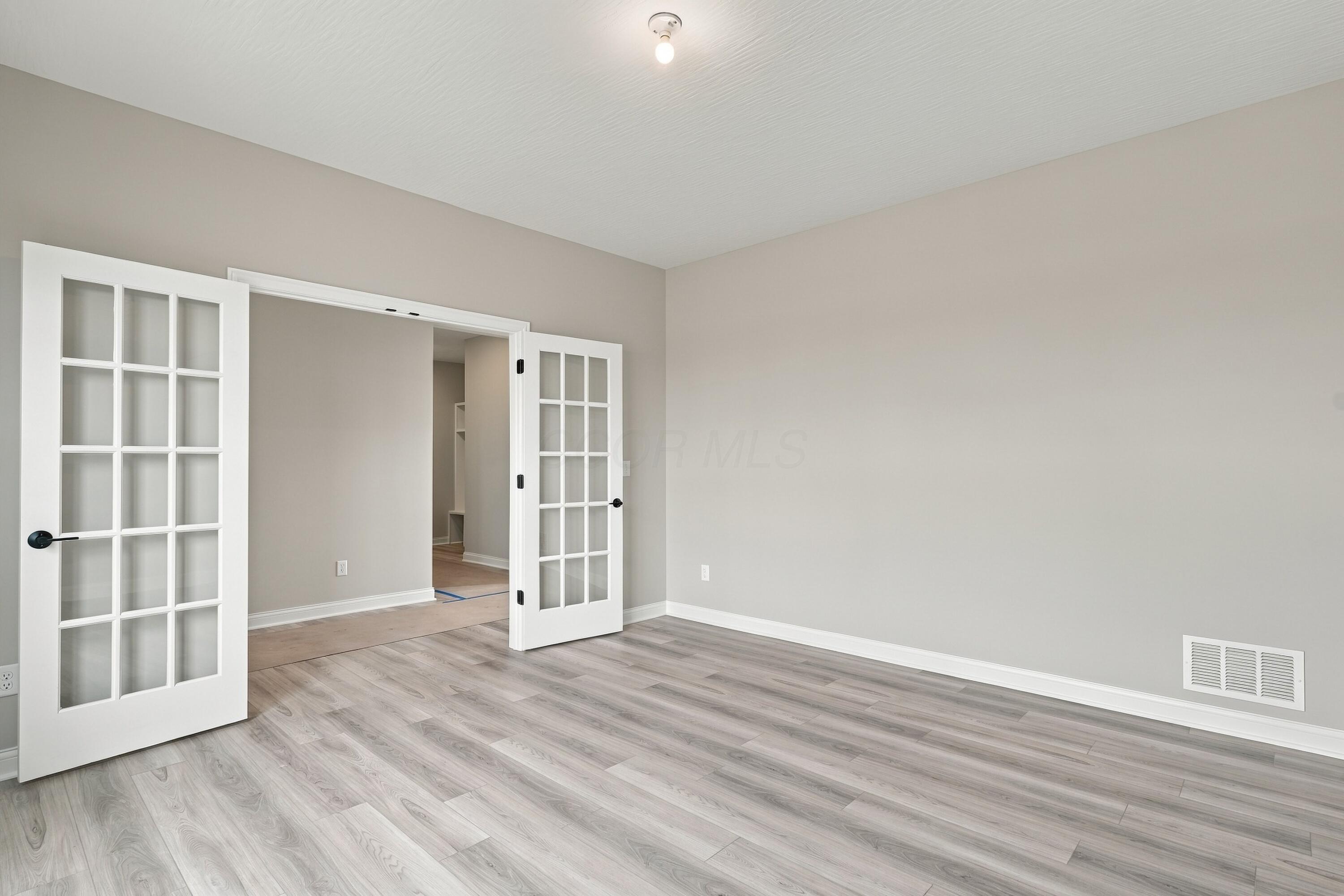 75 Swan Valley Place Property Photo 6