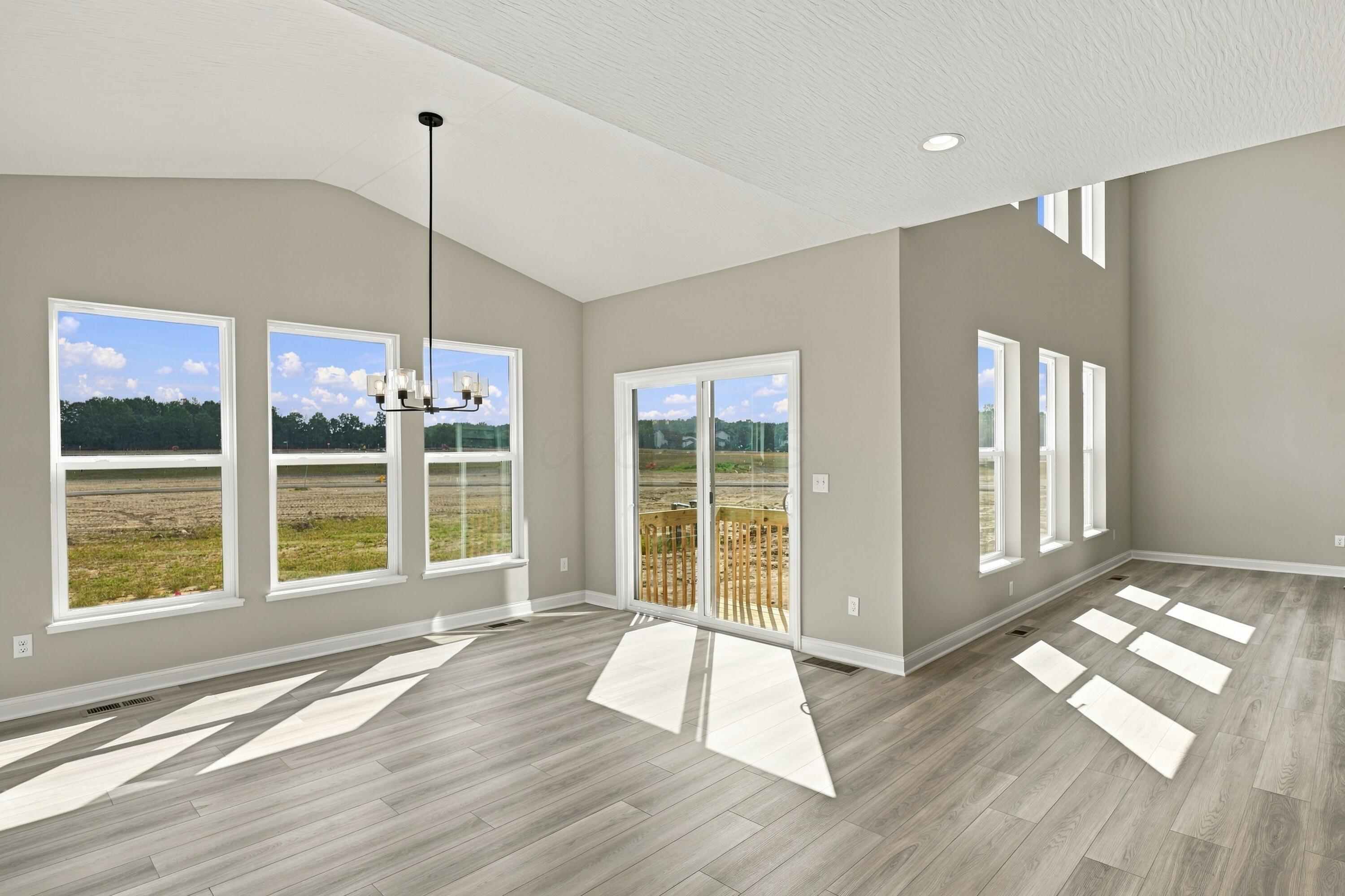 75 Swan Valley Place Property Photo 16