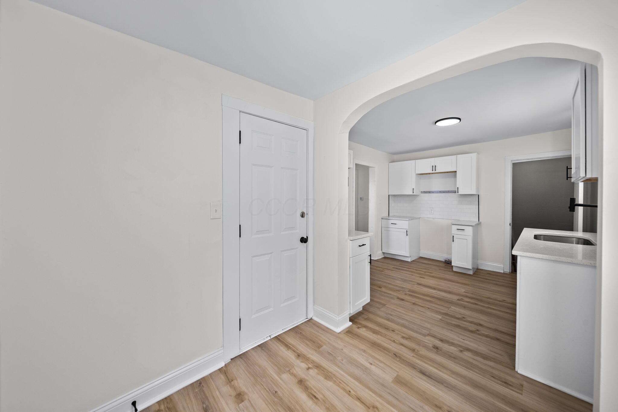 511 S Wayne Avenue Property Photo 12