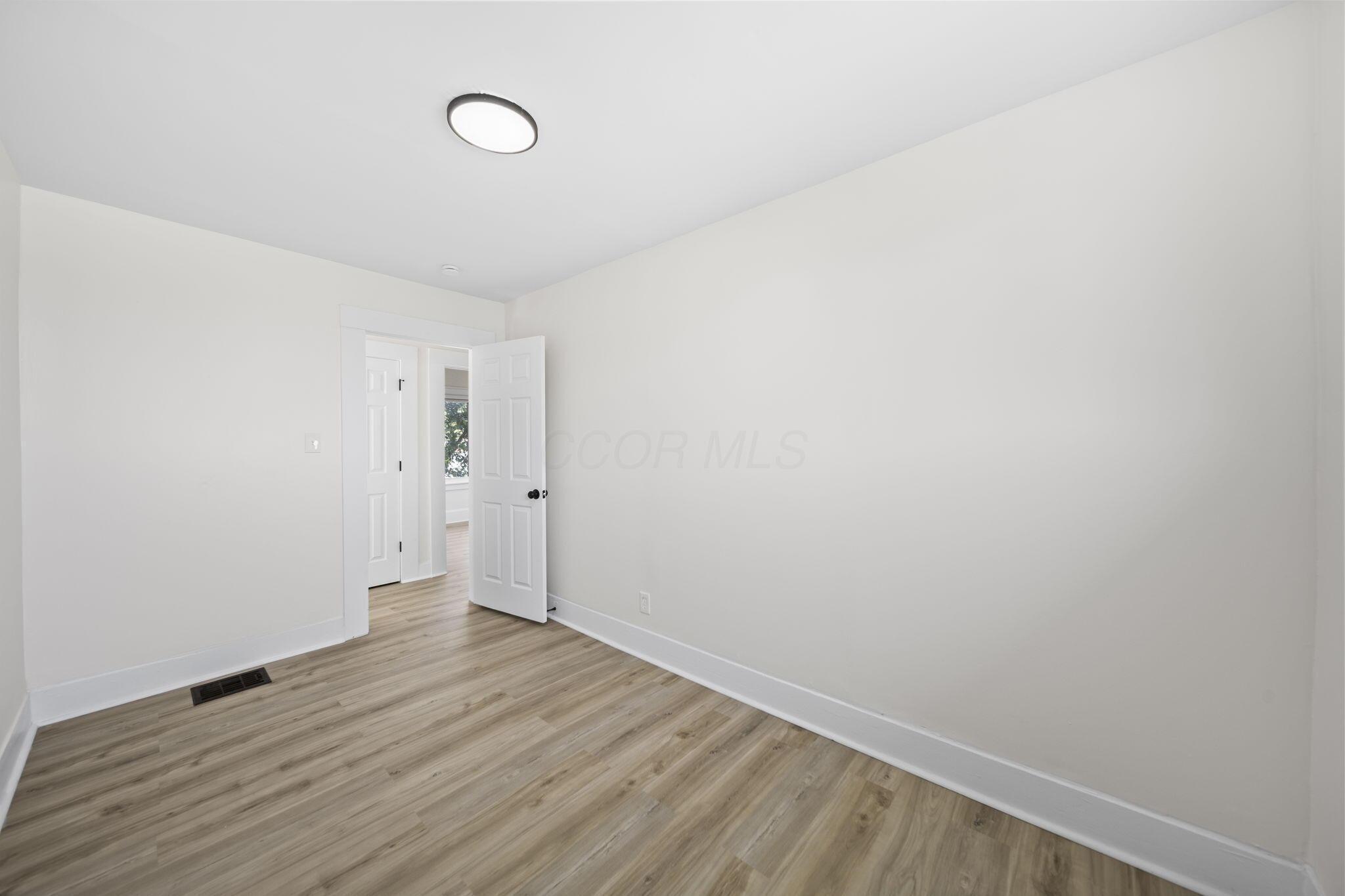 511 S Wayne Avenue Property Photo 21