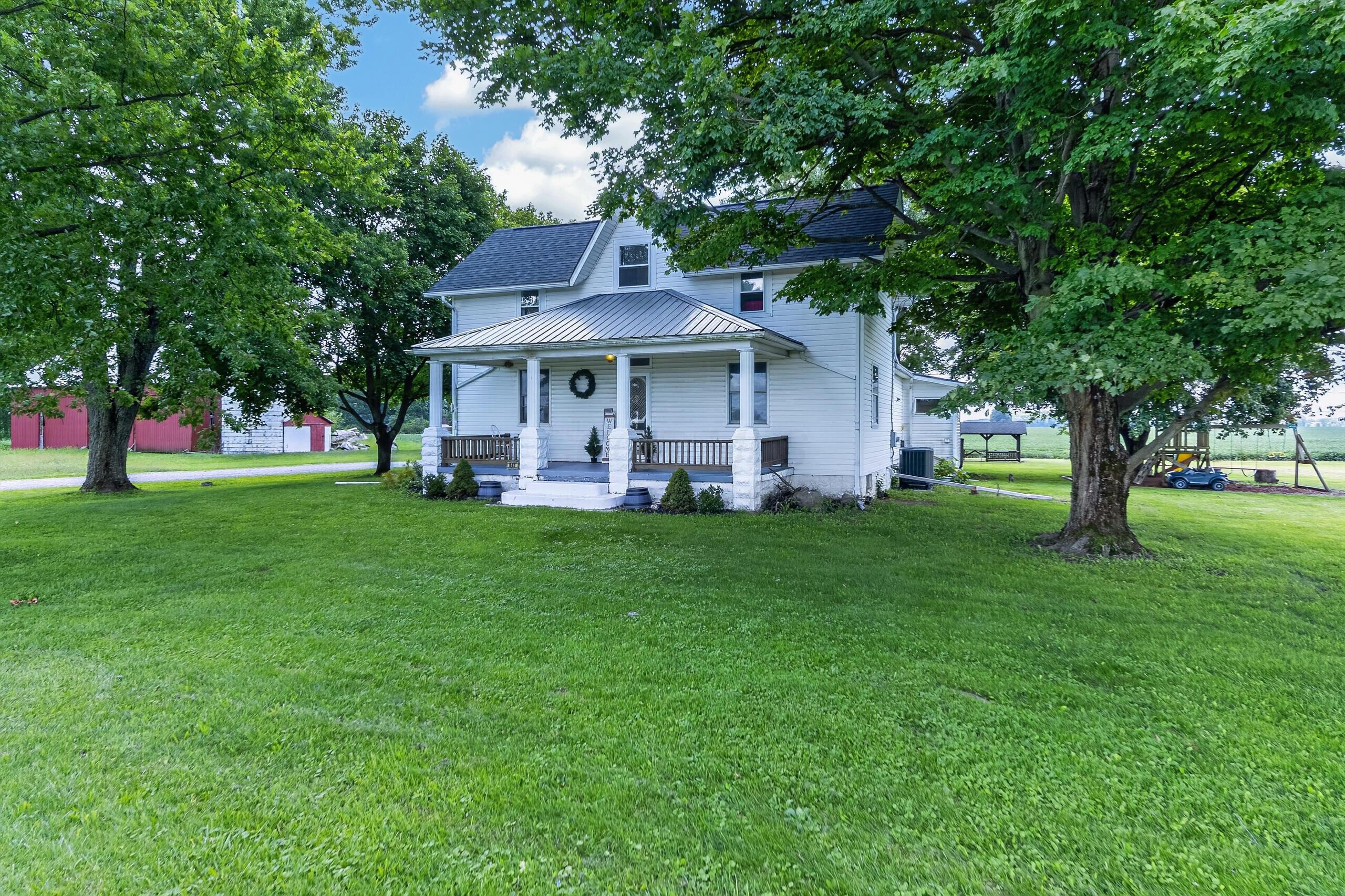 843 Prospect Mount Vernon Road W Property Photo 2