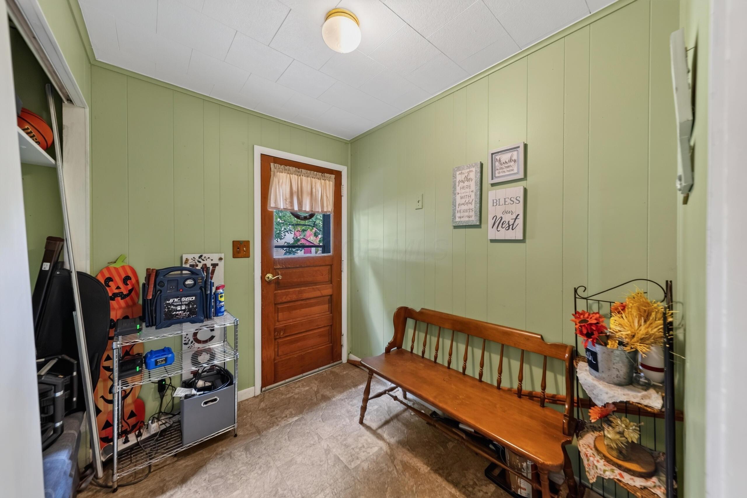 843 Prospect Mount Vernon Road W Property Photo 25