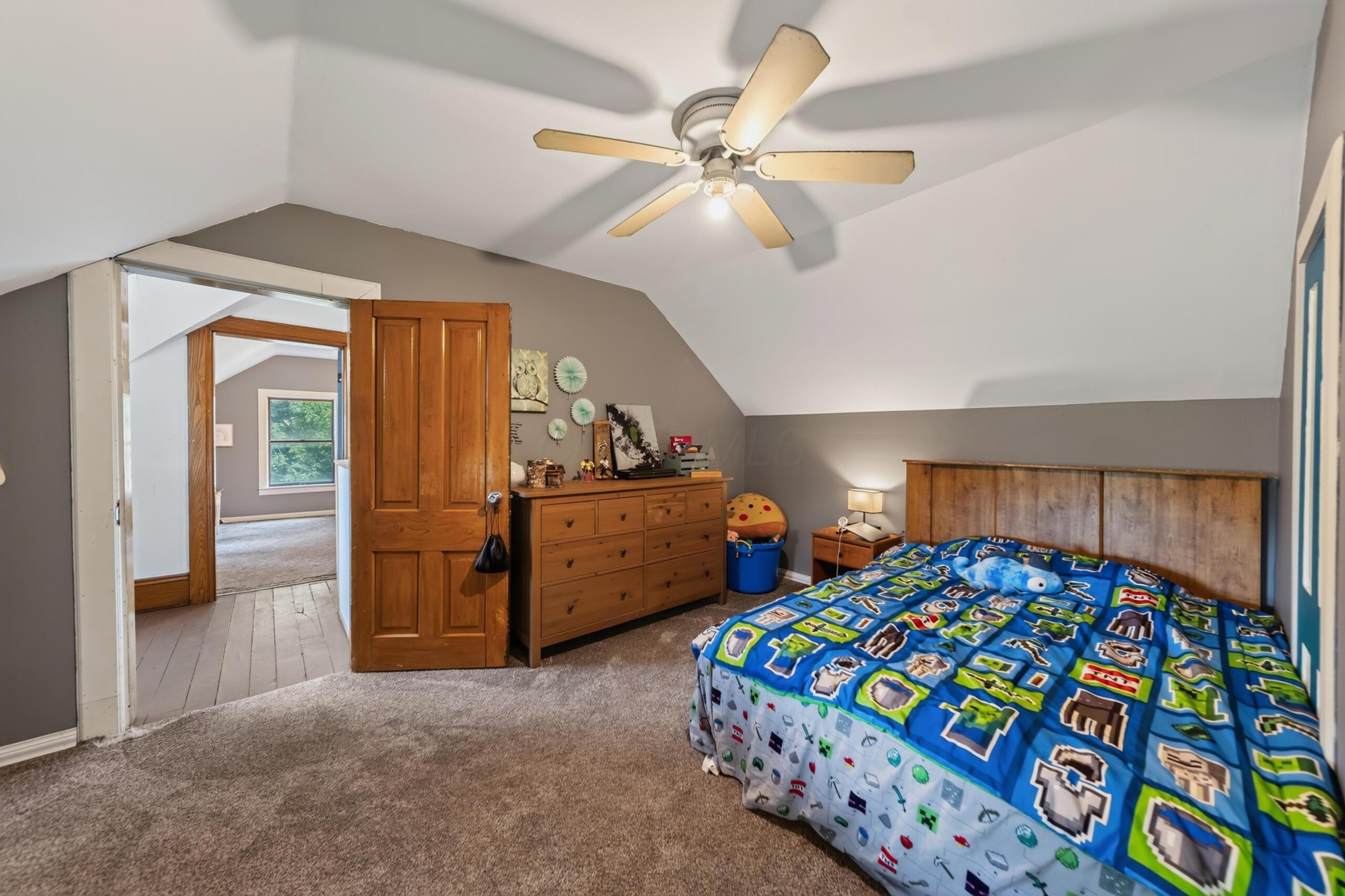 843 Prospect Mount Vernon Road W Property Photo 29