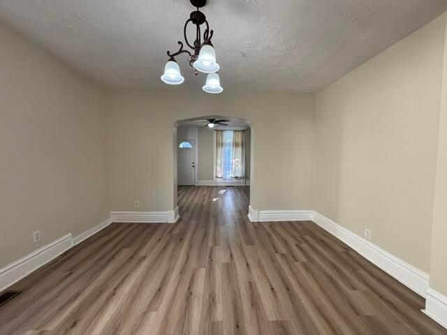 135 Martin Avenue Property Photo 4