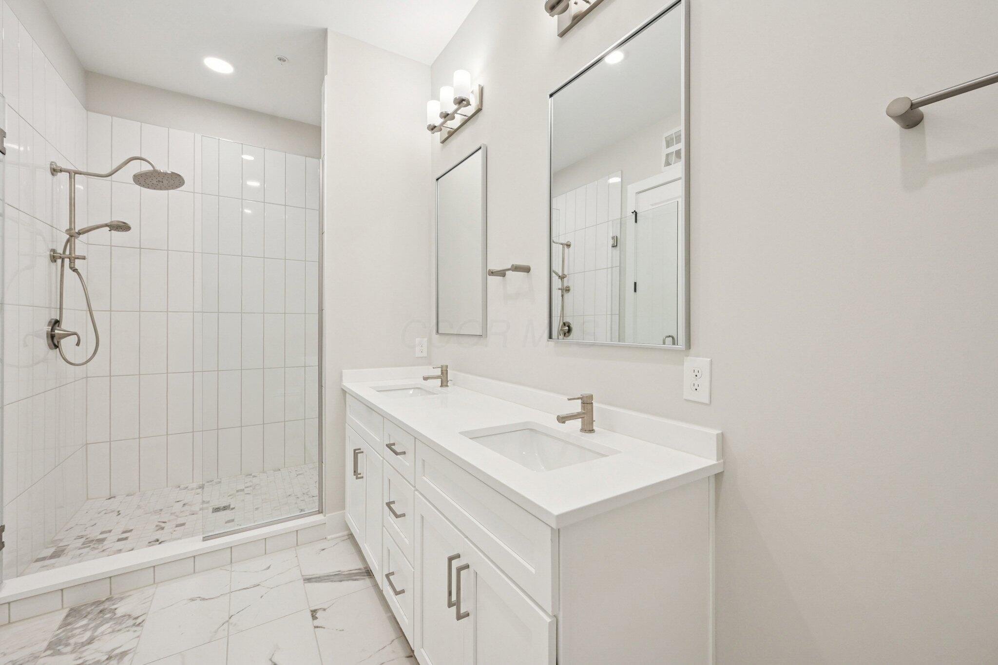 2842 Gunnison Drive, 404 Property Photo 31