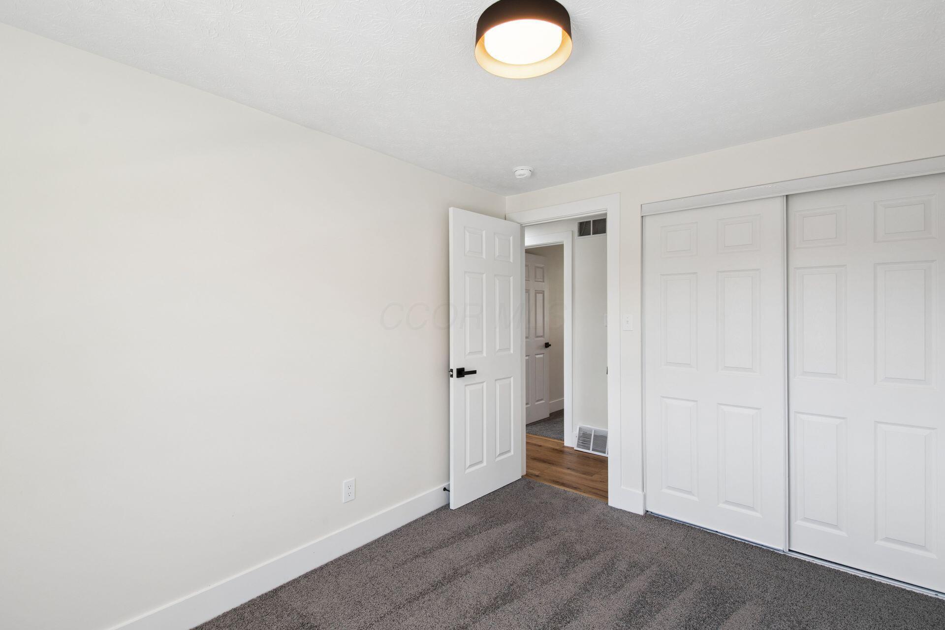 3350 Vickers Drive Property Photo 18