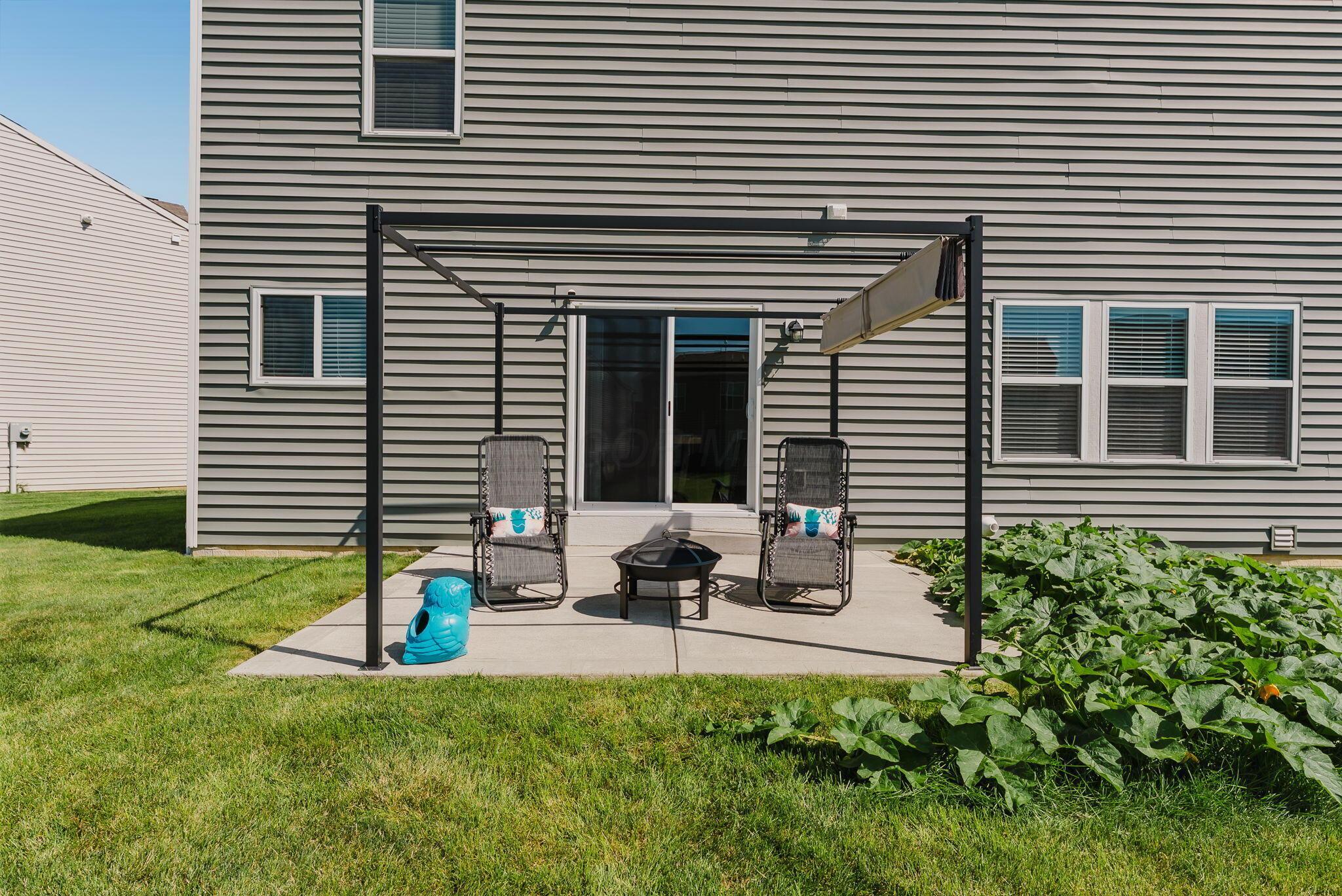 7456 Winding Path Court Property Photo 46