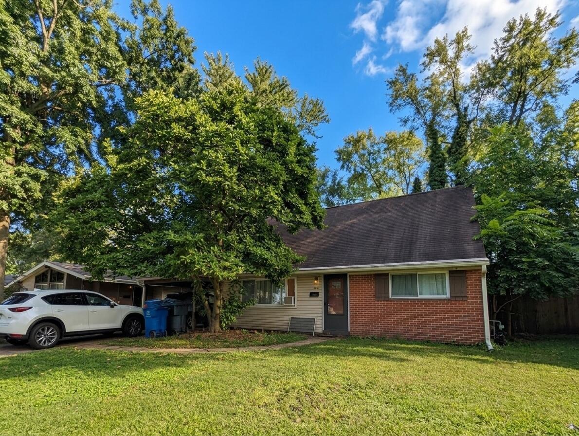 4941 Betsy Drive Property Photo 1