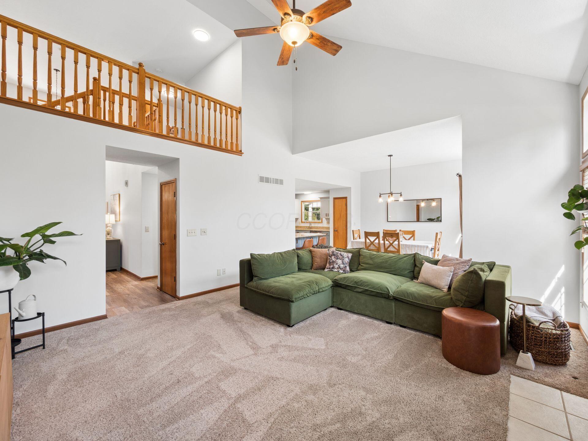 5771 Walterway Drive Property Photo 4