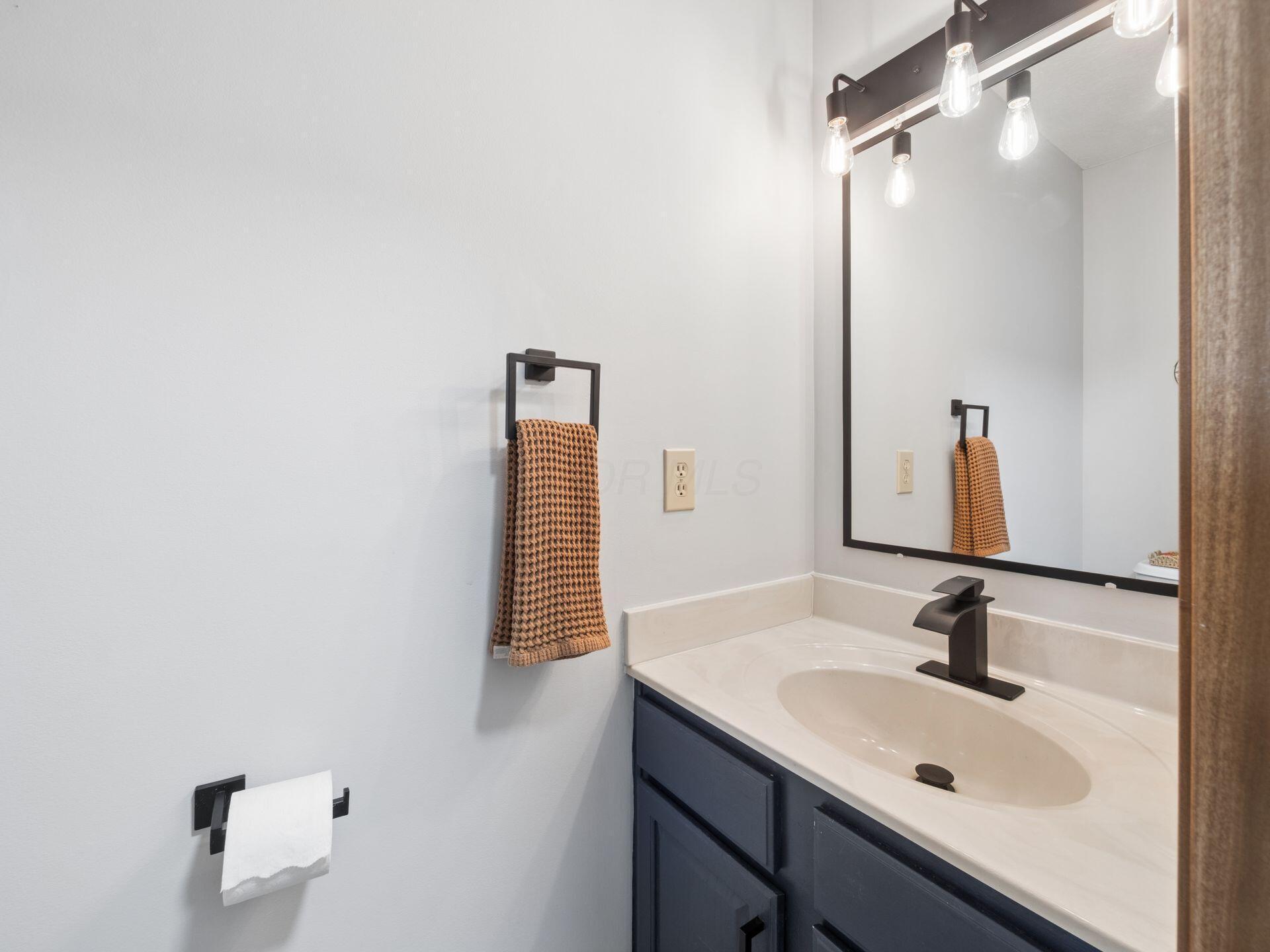 5771 Walterway Drive Property Photo 12