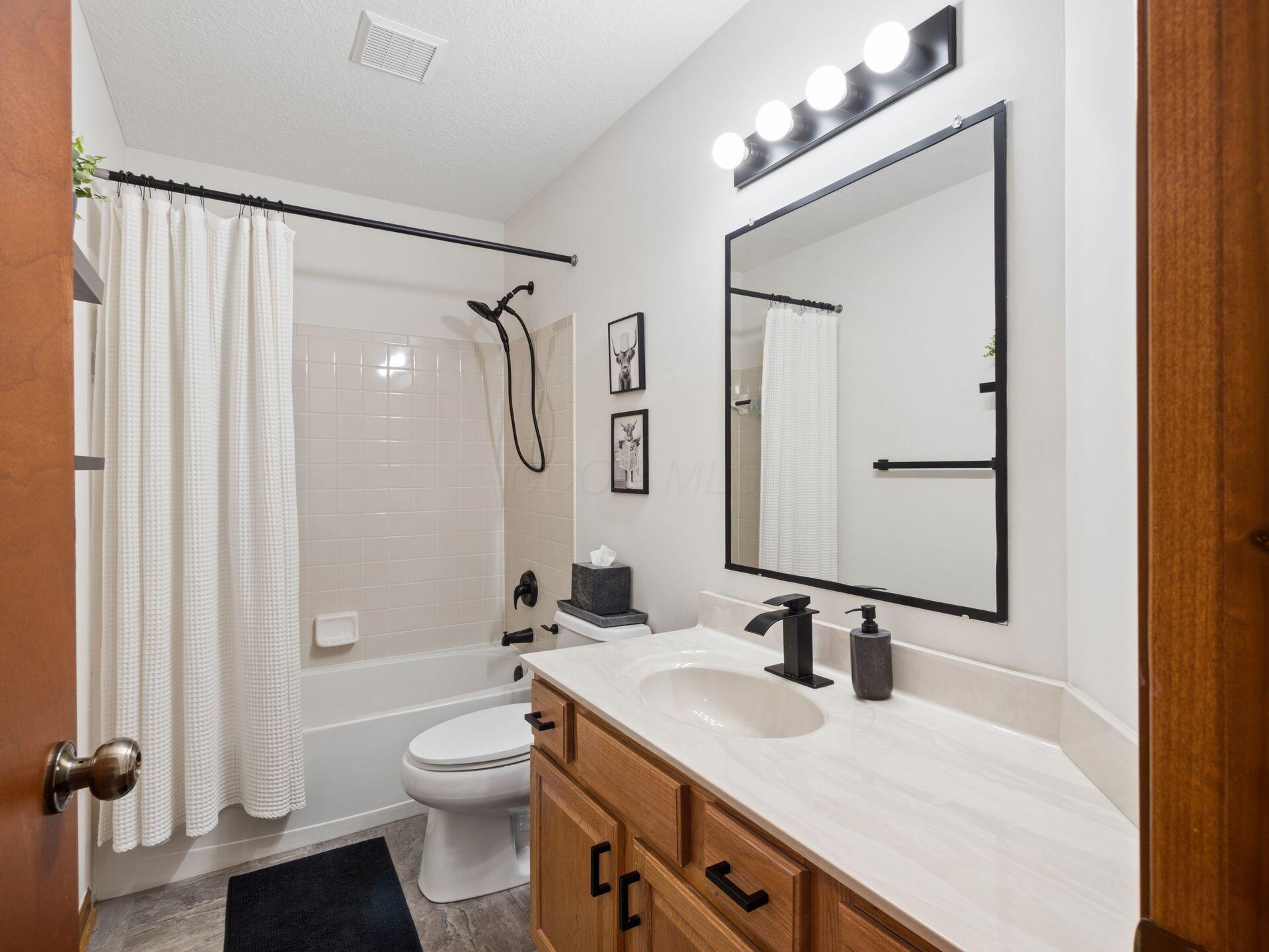 5771 Walterway Drive Property Photo 21