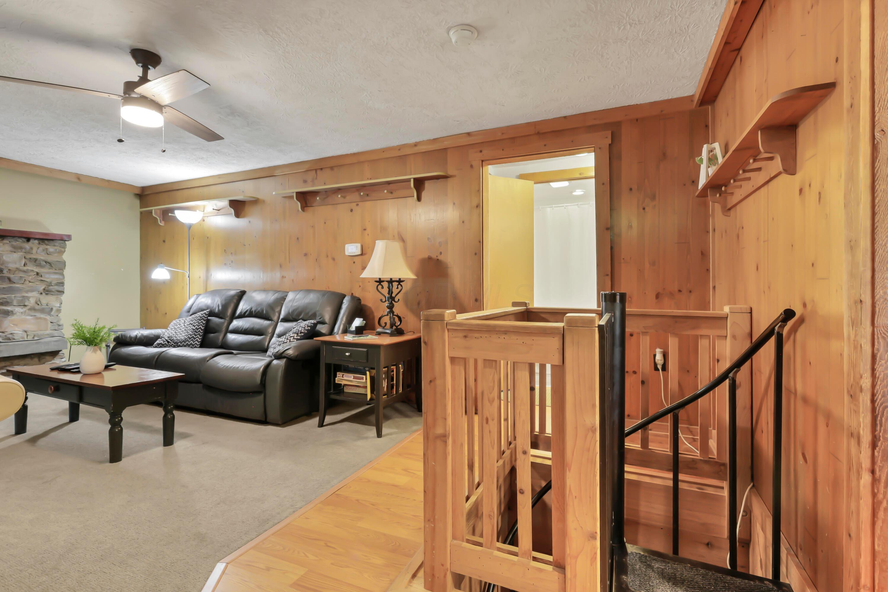 9126 Walnut Dowler Road Property Photo 10