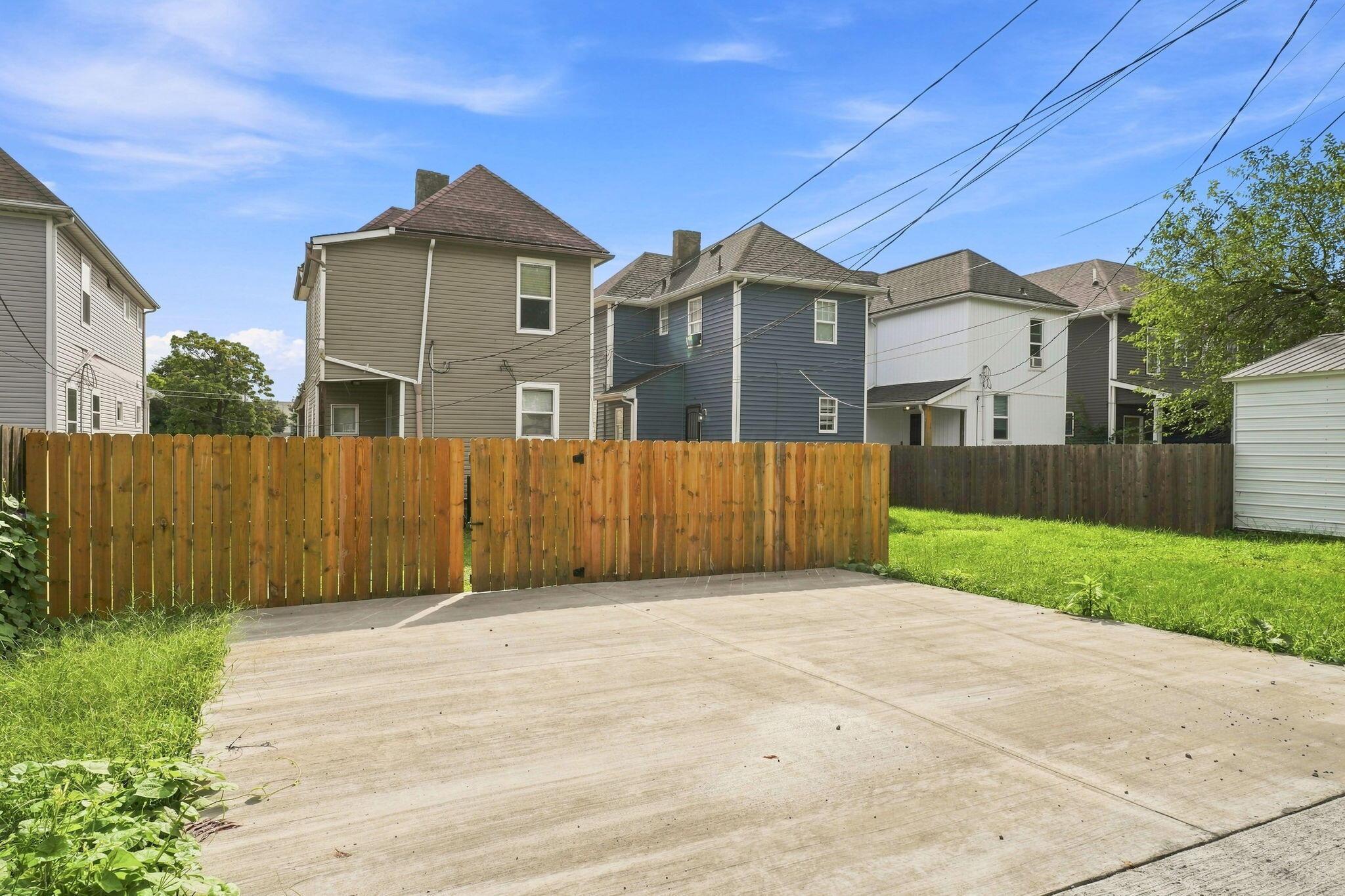 123 Avondale Avenue Property Photo 8