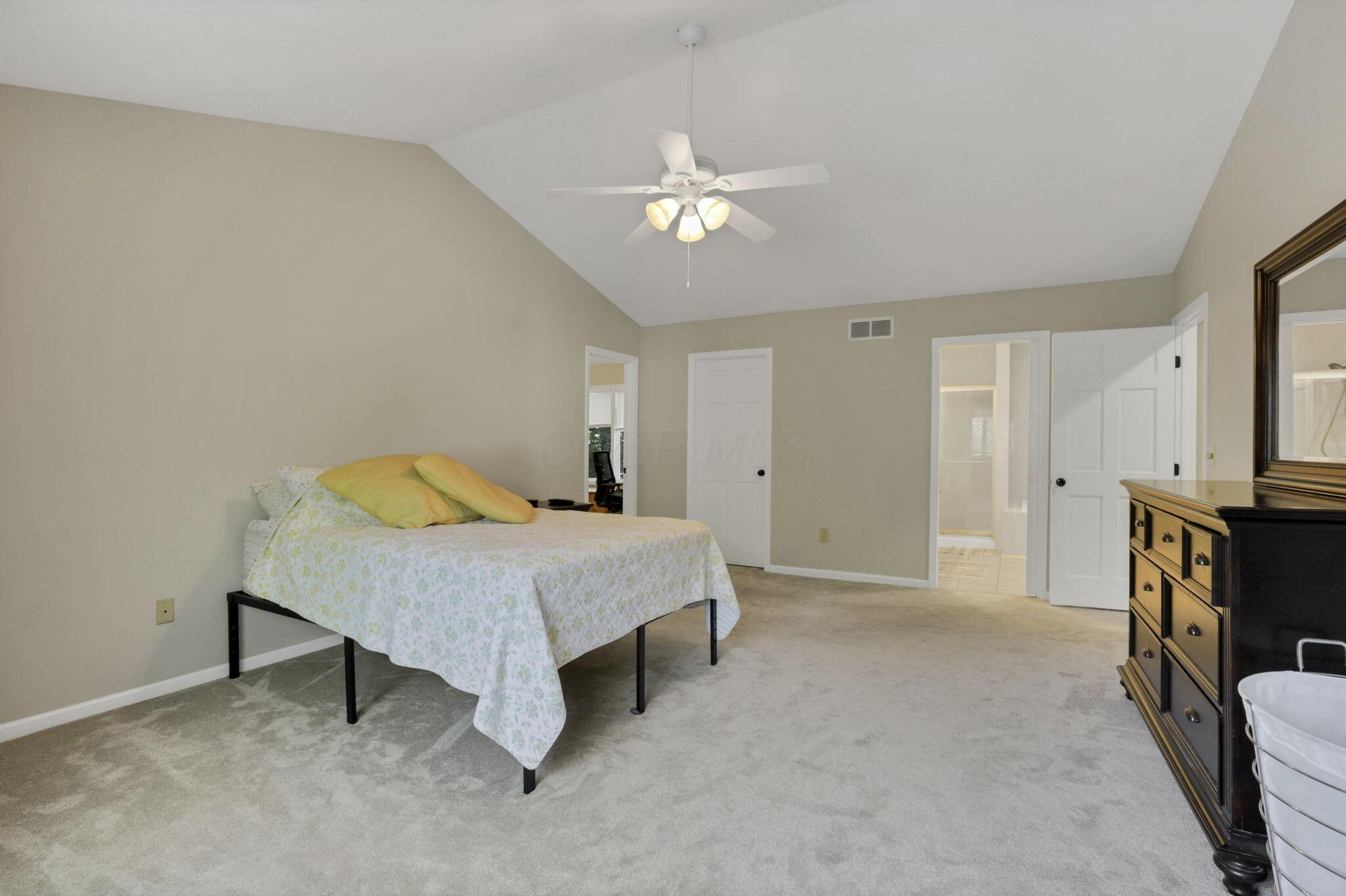 5205 Forest Run Drive Property Photo 38